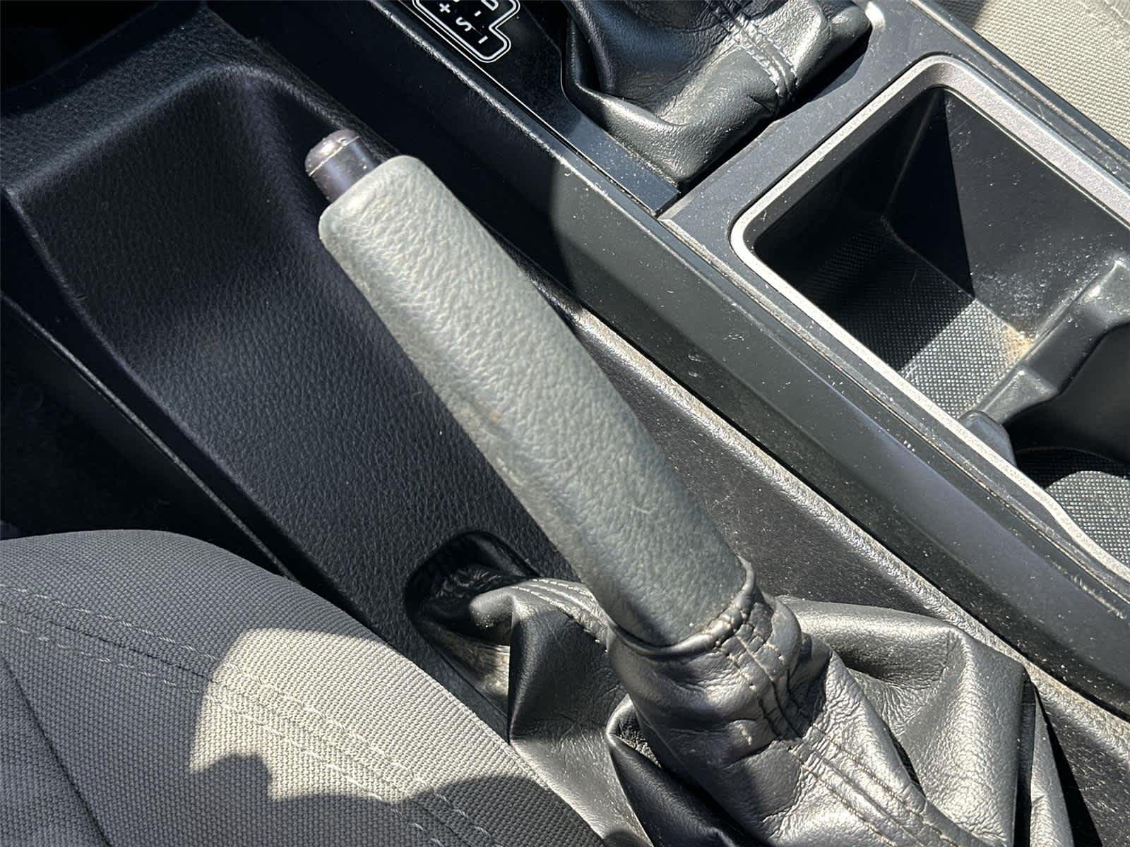 Thumbnail: 2020 Toyota Tacoma - 24