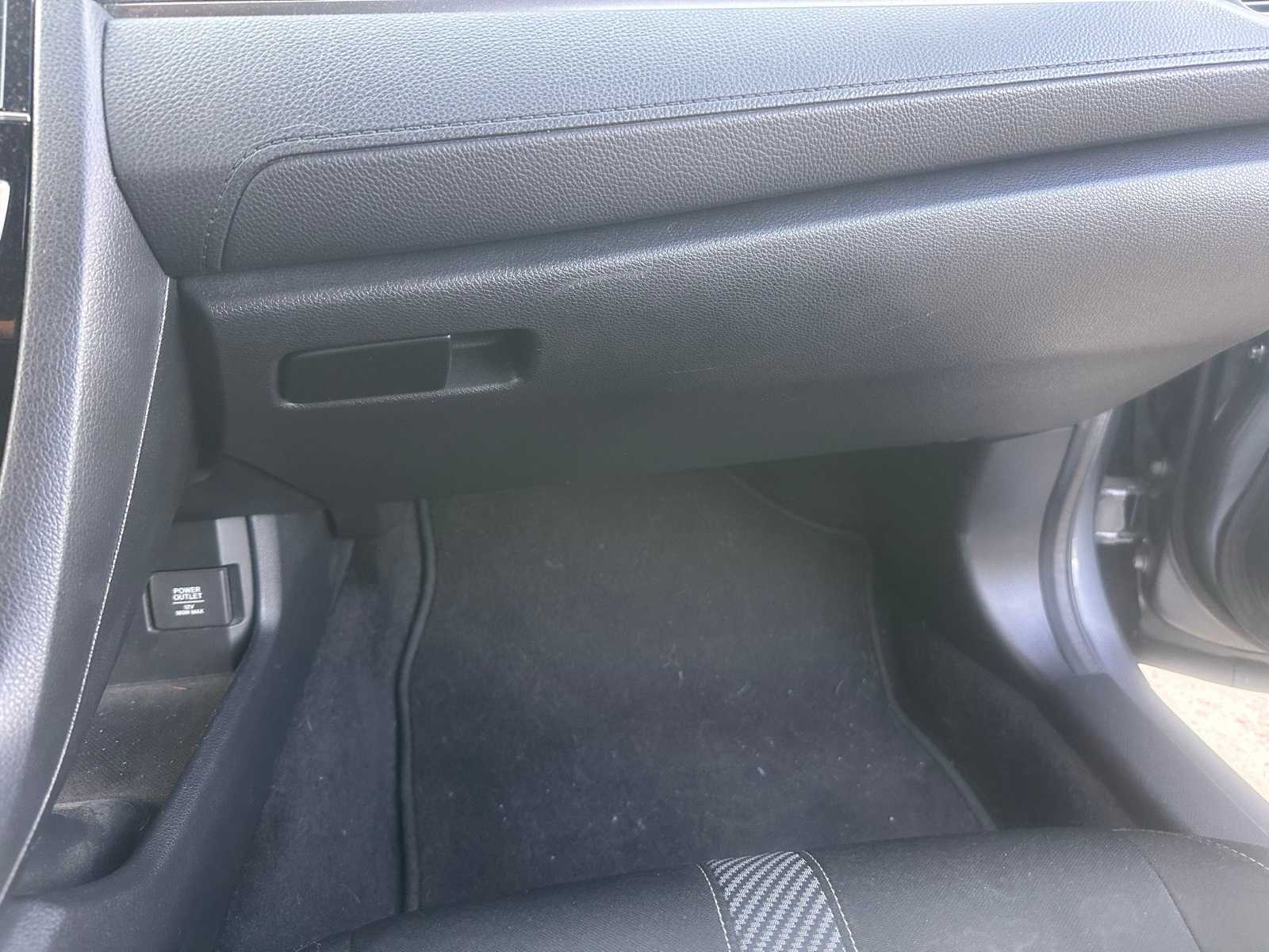 Thumbnail: 2018 Honda Civic - 20