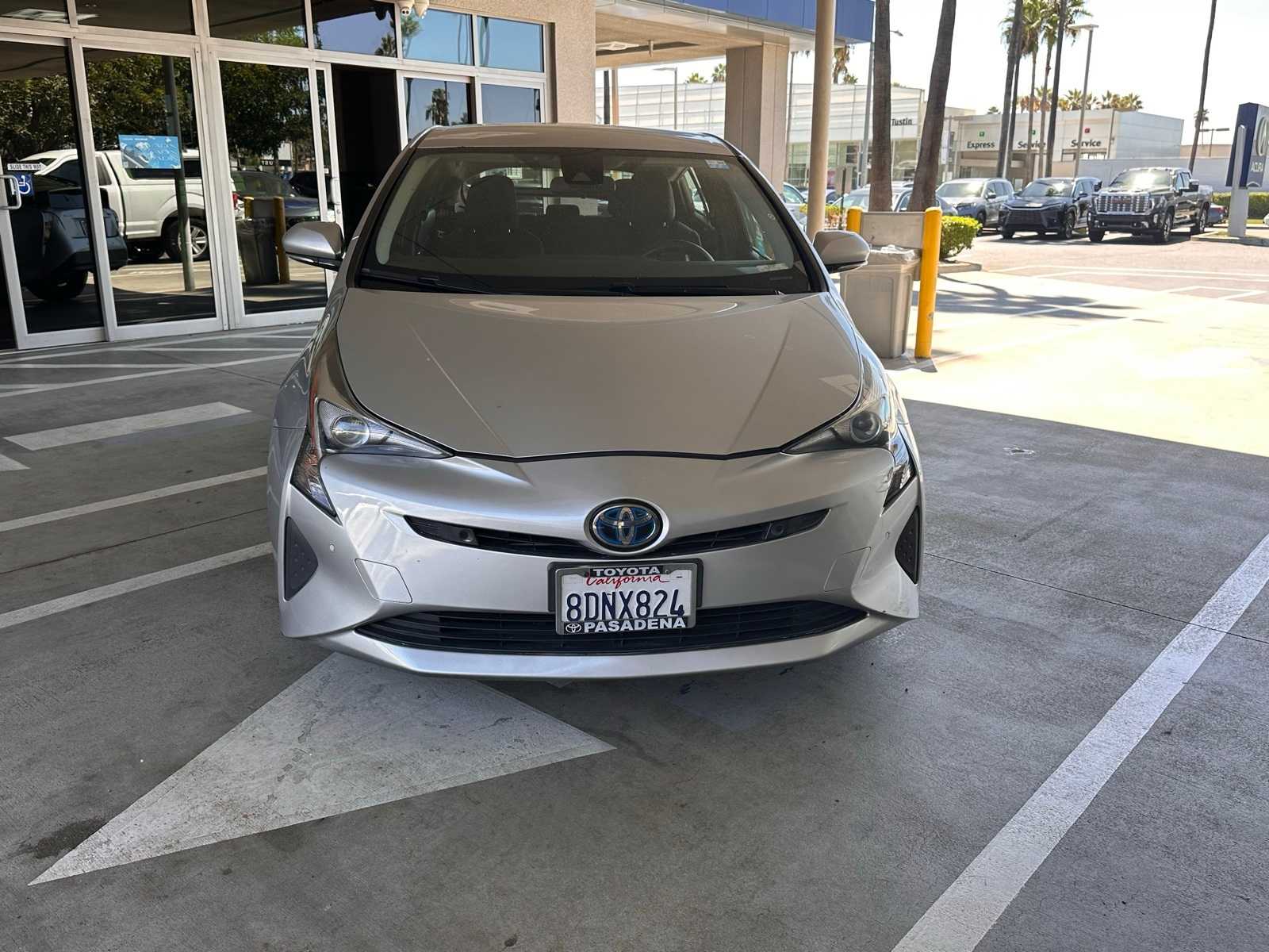 Thumbnail: 2018 Toyota Prius - 8