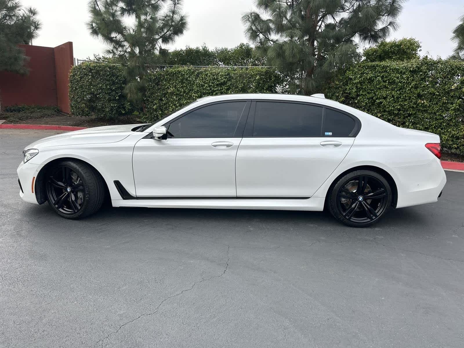 Thumbnail: 2019 BMW 7 Series - 3