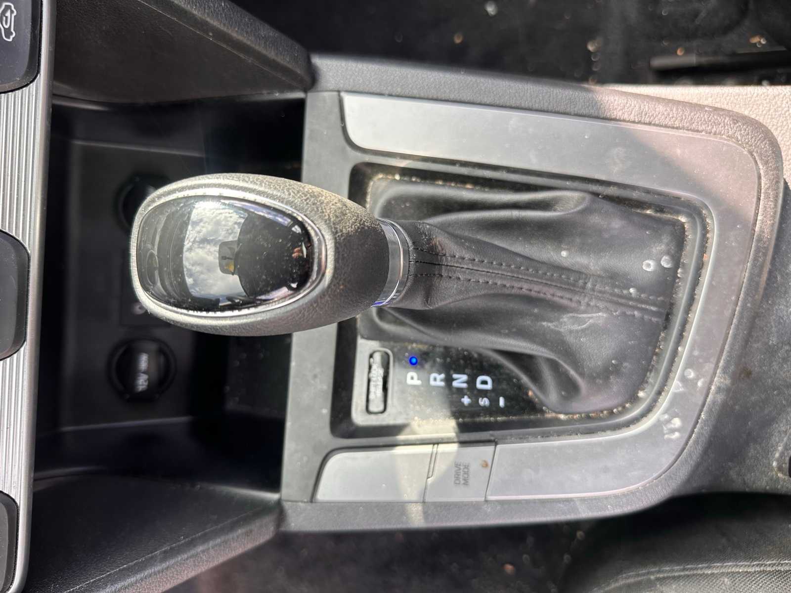 Thumbnail: 2019 Hyundai Elantra - 16