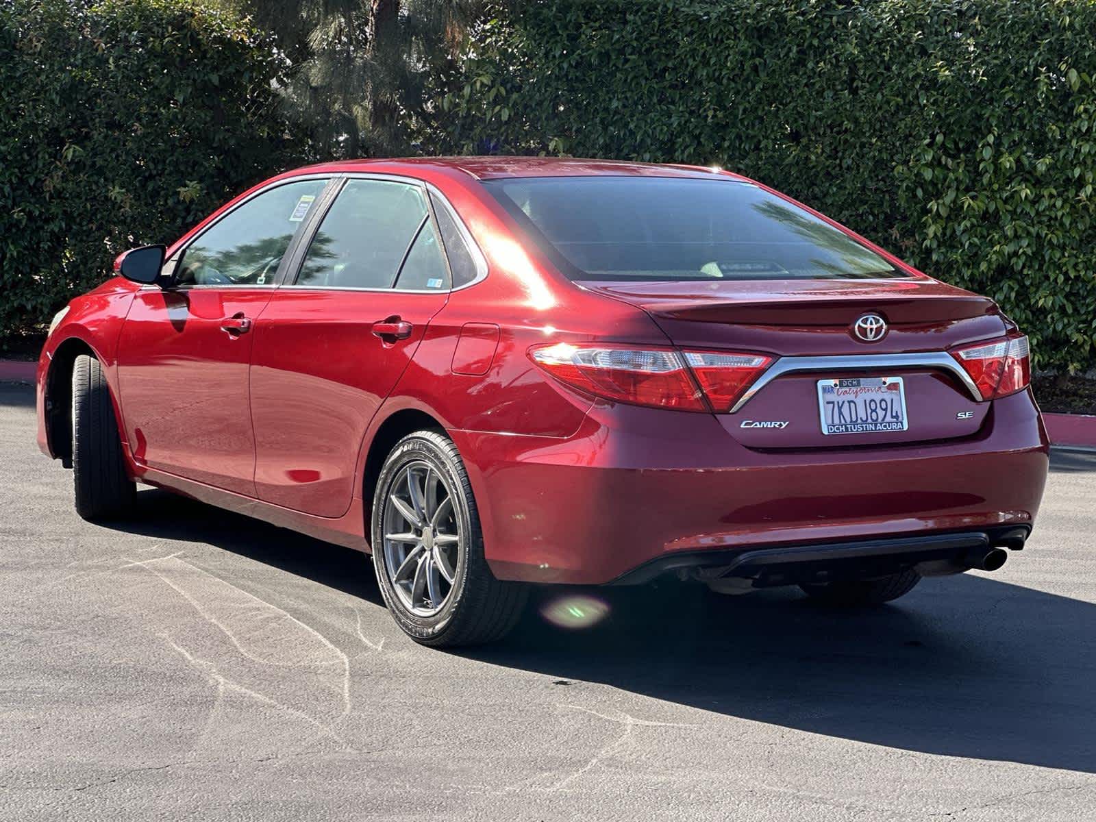 Thumbnail: 2015 Toyota Camry - 4