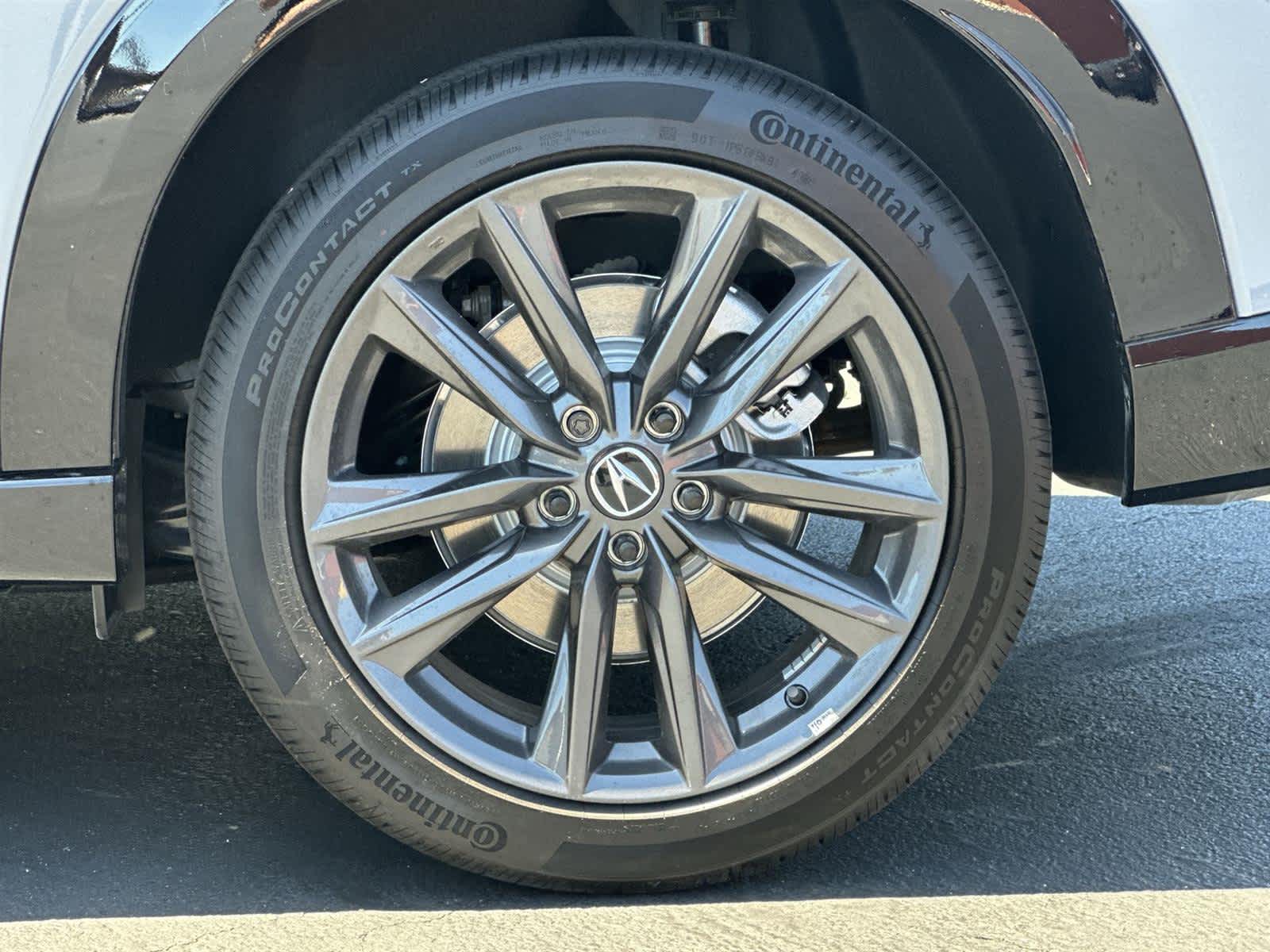 Thumbnail: 2025 Acura ADX - 8