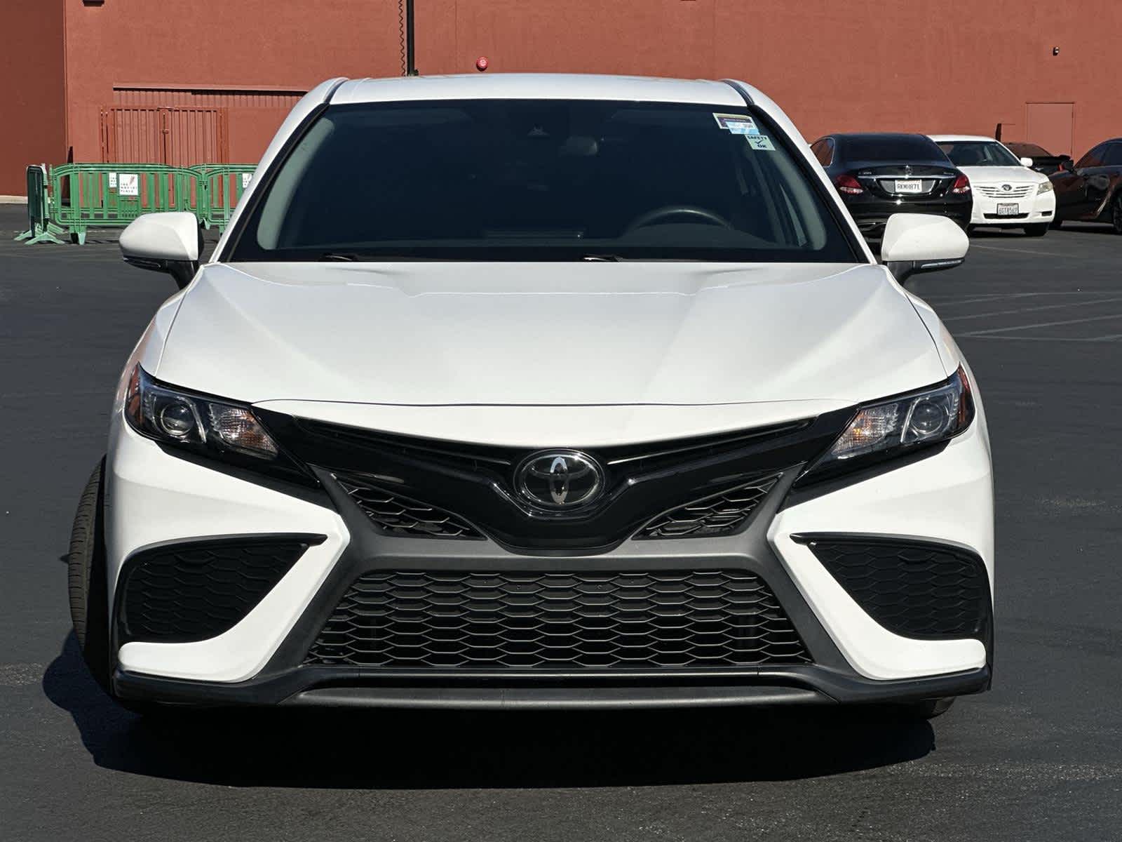 Thumbnail: 2023 Toyota Camry - 6