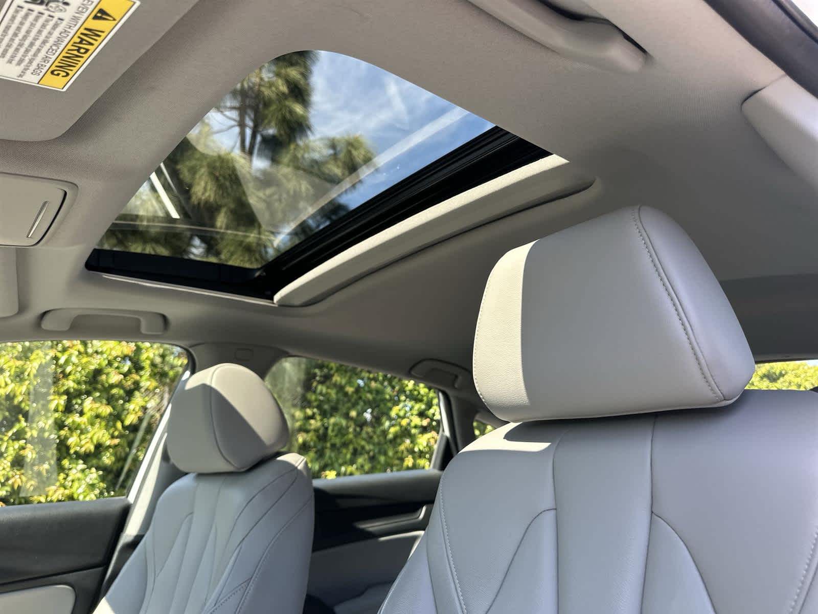 Thumbnail: 2023 Acura Integra - 31