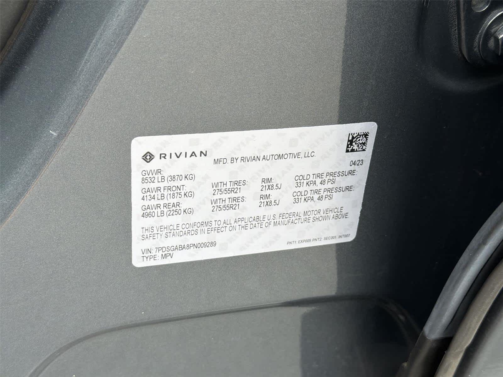 Thumbnail: 2023 Rivian R1S - 22