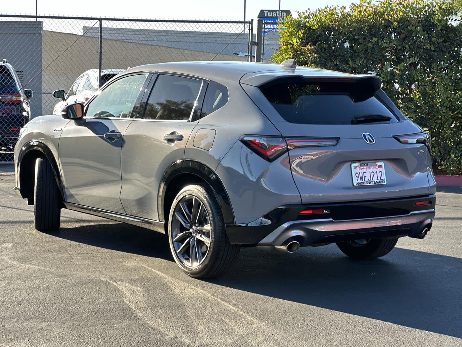 Thumbnail: 2025 Acura ADX - 4