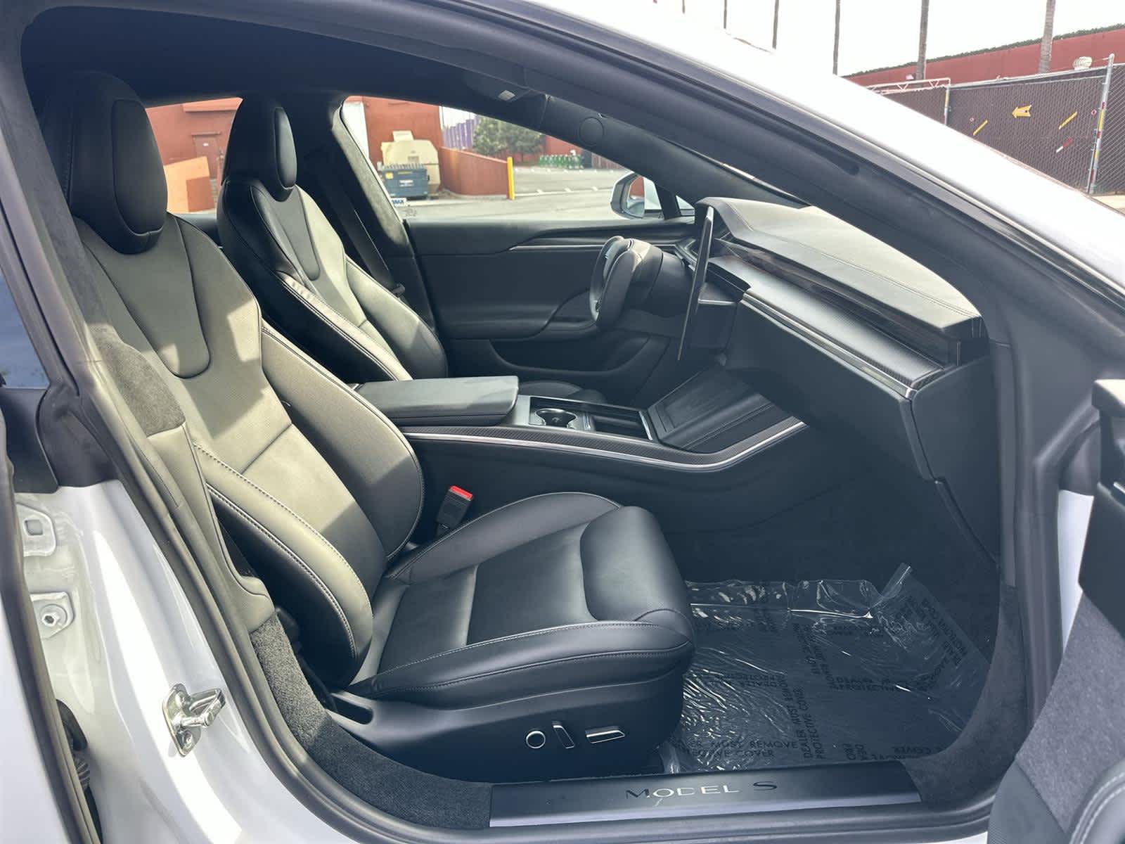 Thumbnail: 2023 Tesla Model S - 14
