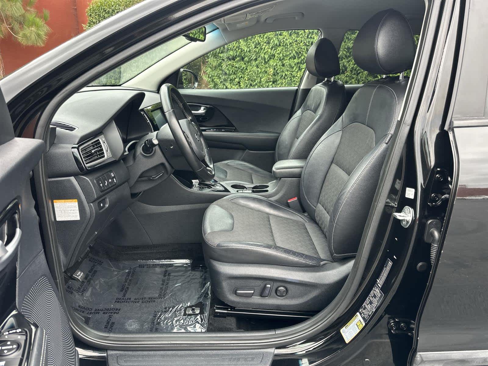 Thumbnail: 2018 Kia Niro - 11