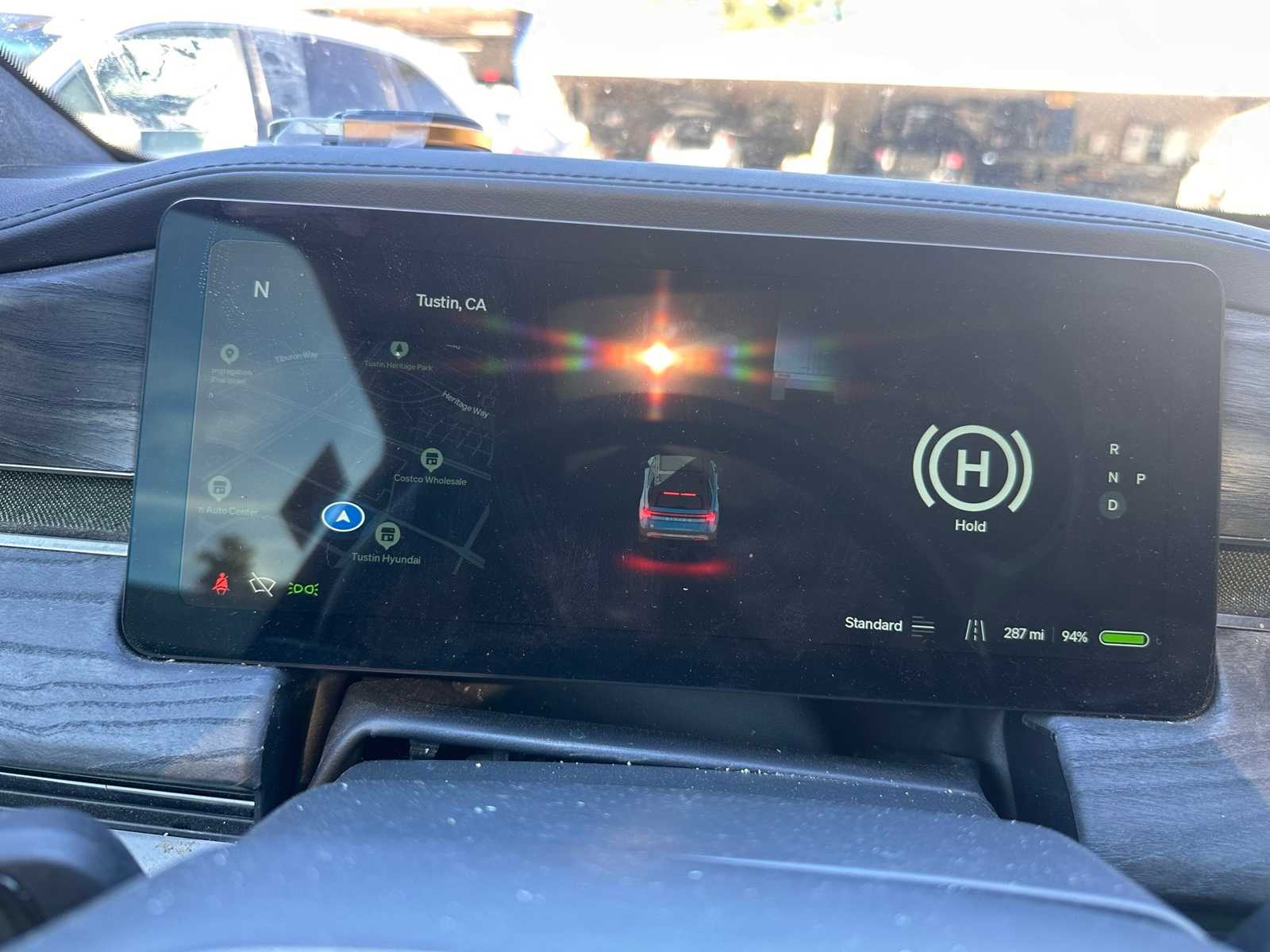 Thumbnail: 2023 Rivian R1S - 18