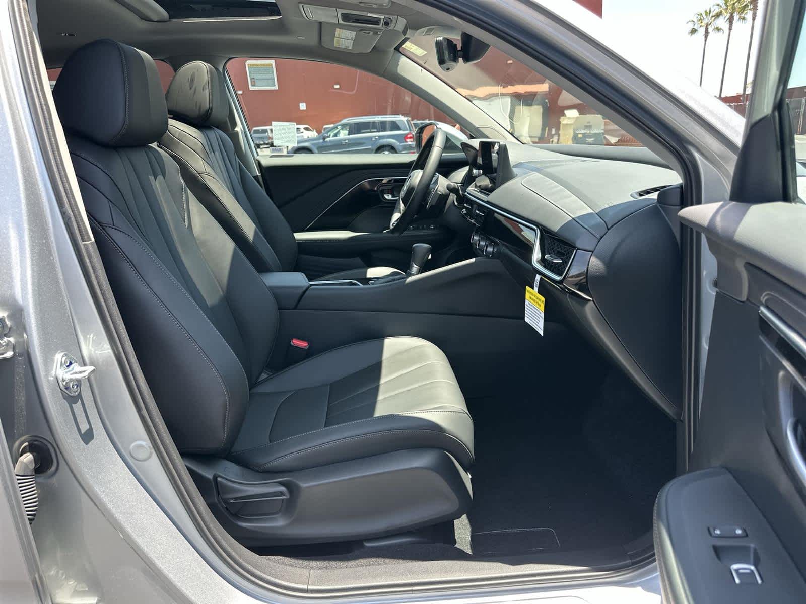 Thumbnail: 2025 Acura ADX - 14