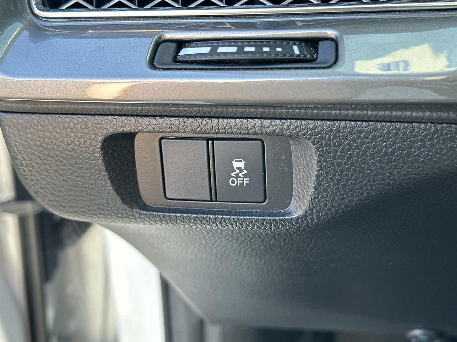 Thumbnail: 2023 Acura Integra - 28