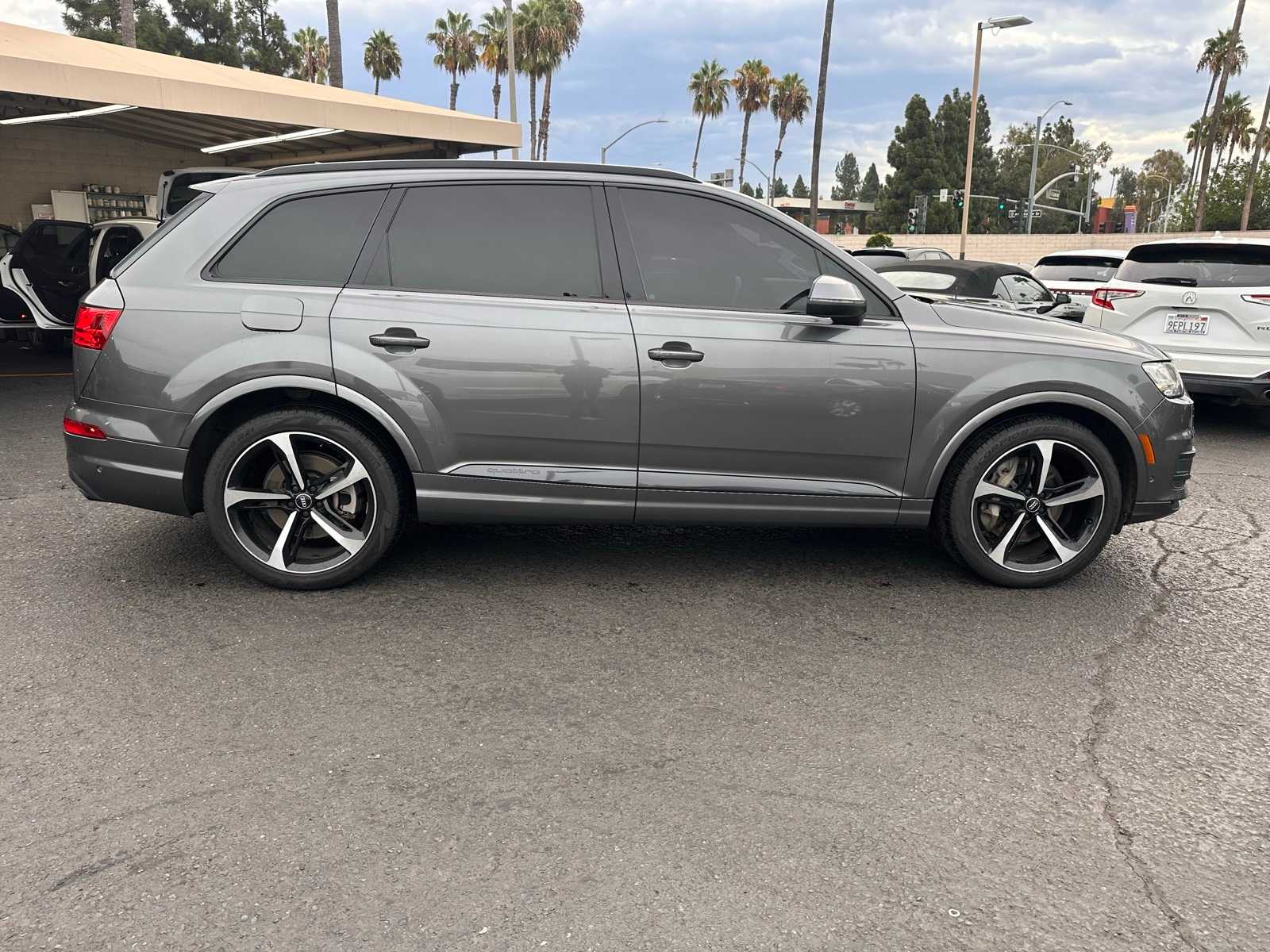 Thumbnail: 2019 Audi Q7 - 6