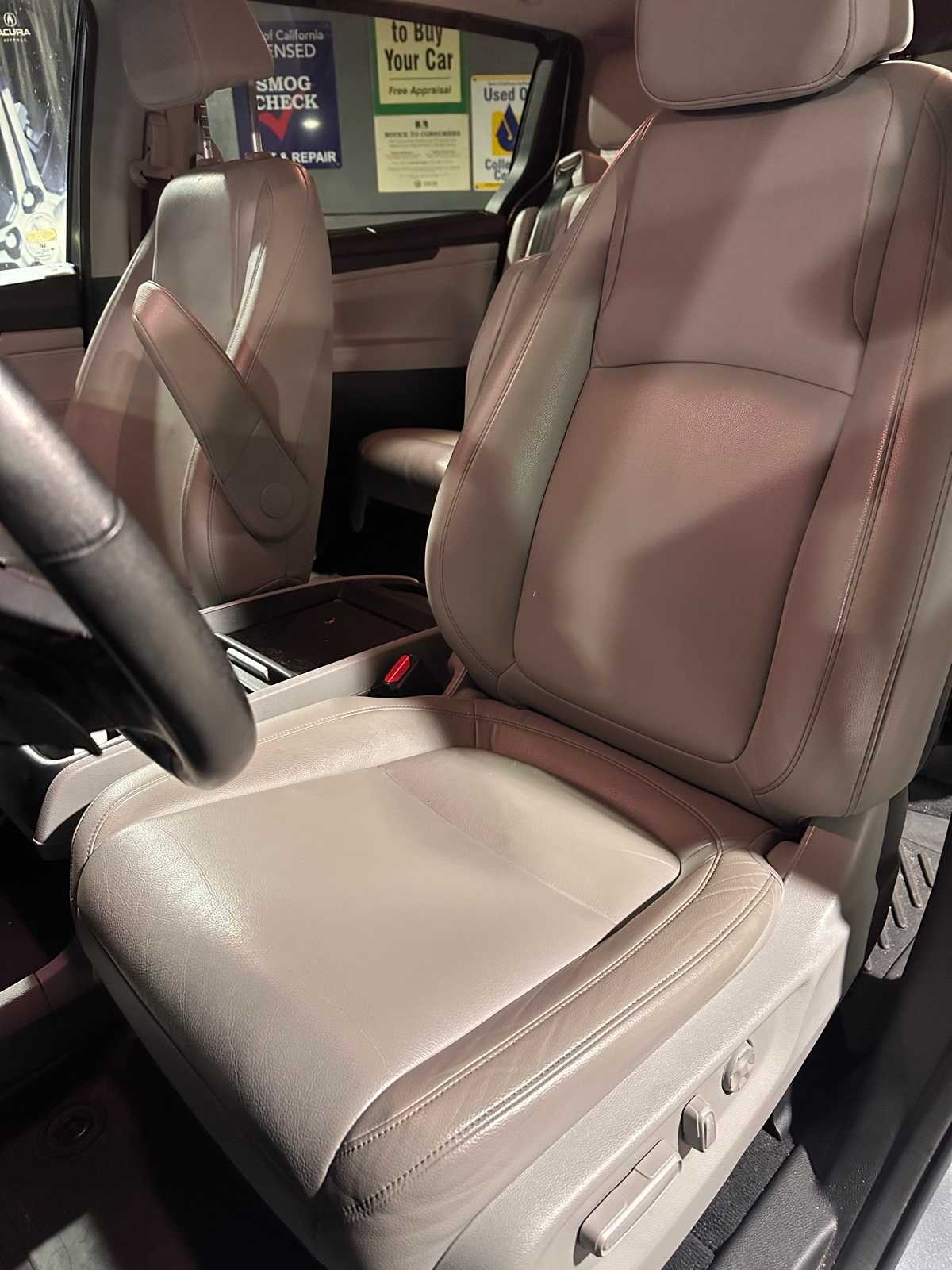 Thumbnail: 2023 Honda Odyssey - 13