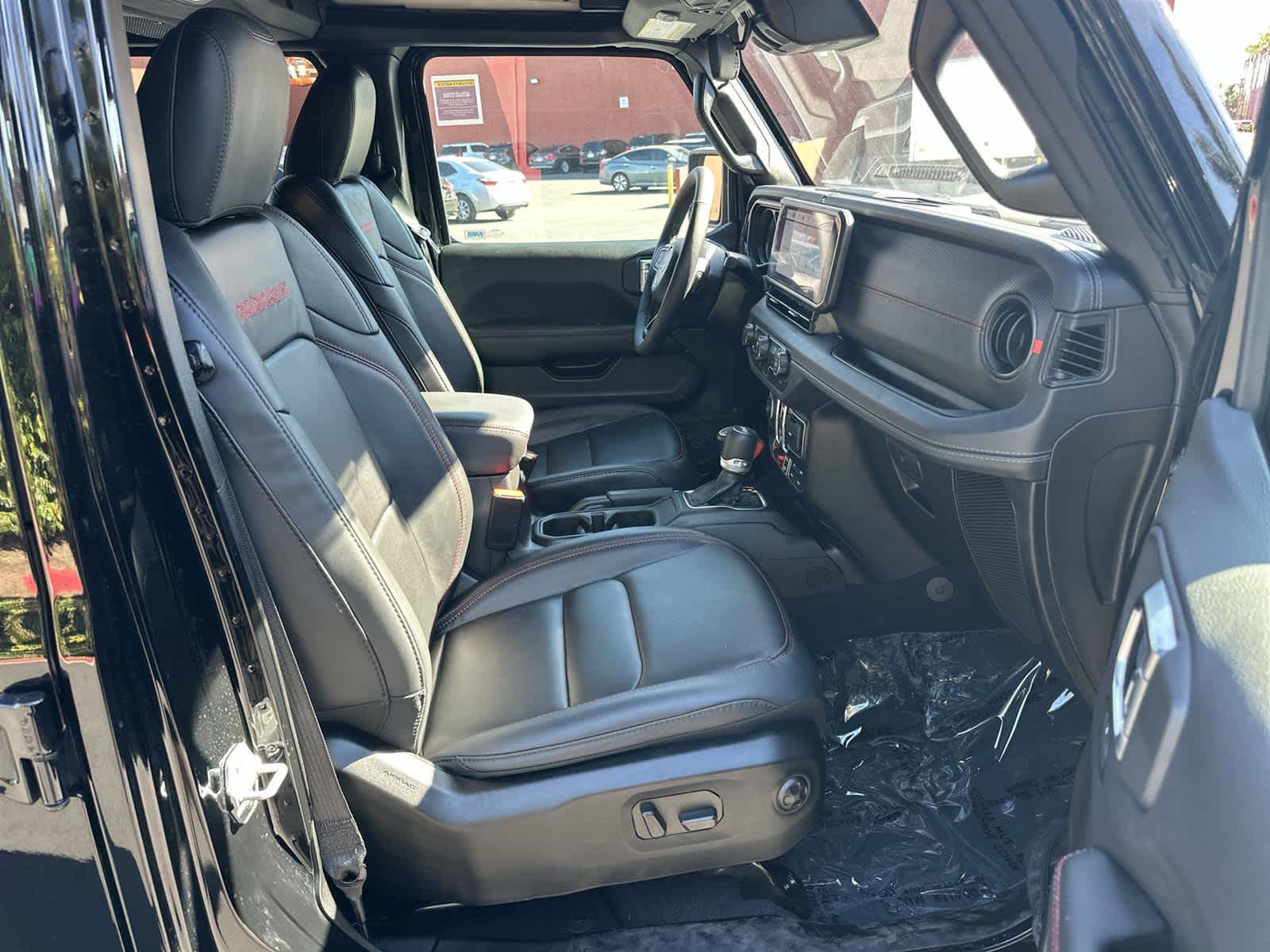 Thumbnail: 2025 Jeep Wrangler - 14