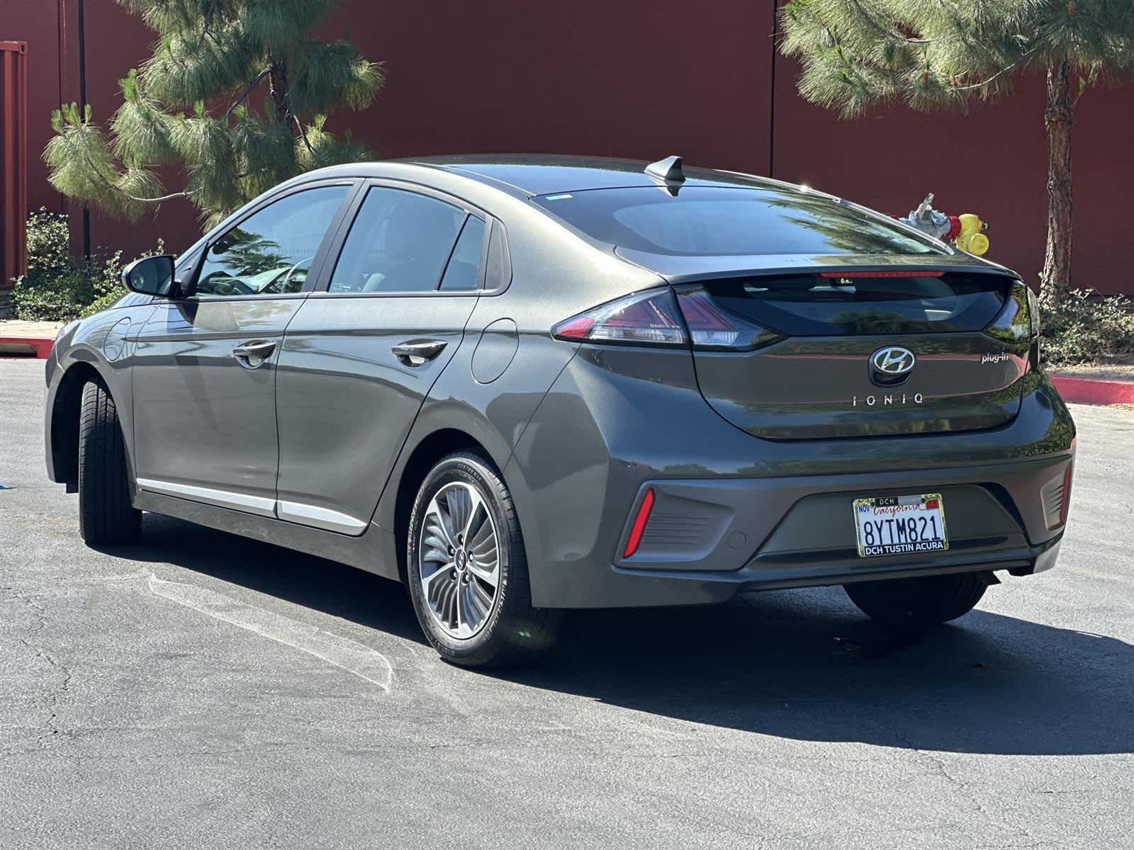 Thumbnail: 2022 Hyundai Ioniq - 4
