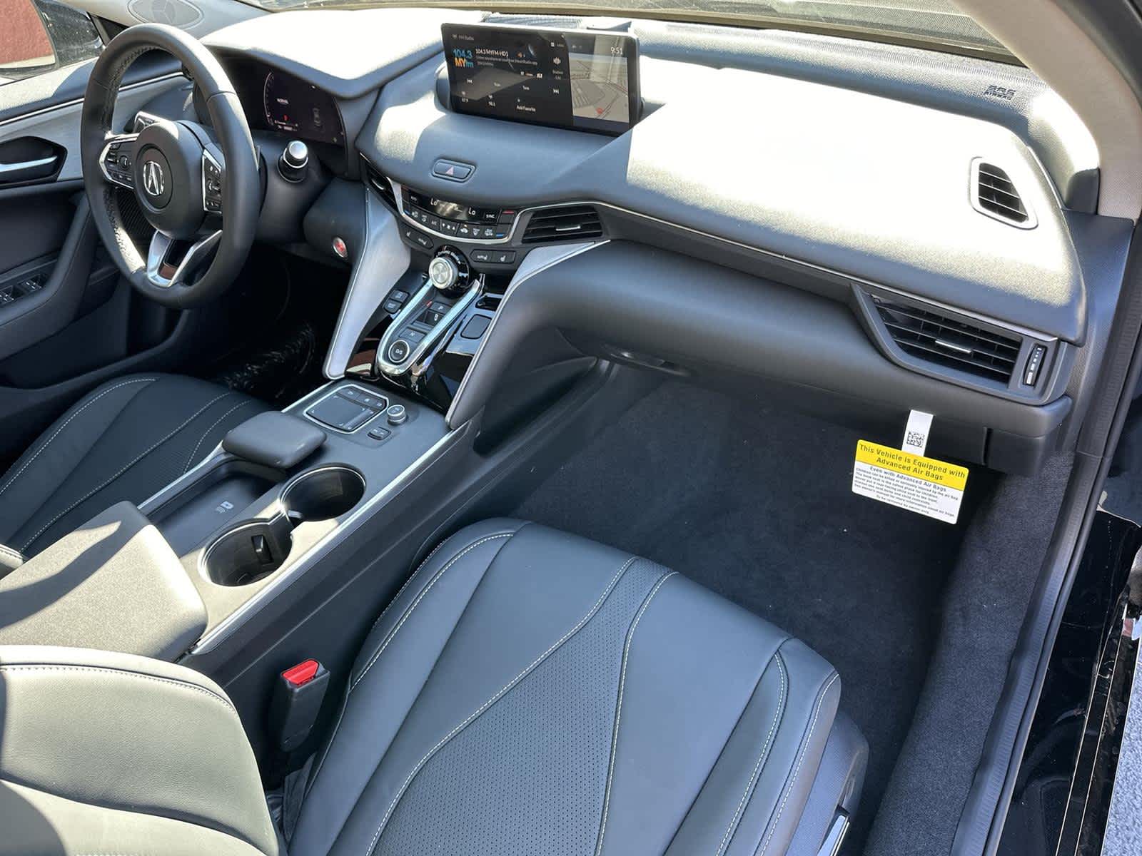 Thumbnail: 2025 Acura TLX - 12