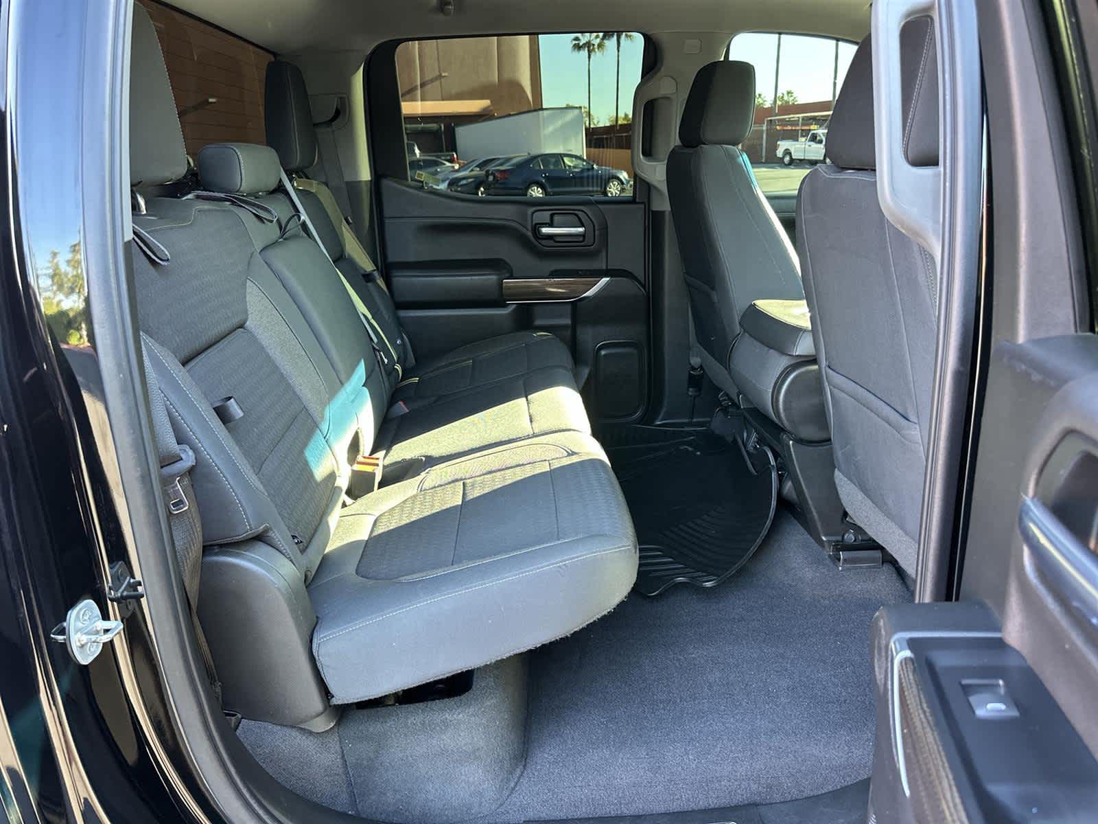 Thumbnail: 2019 Chevrolet Silverado 1500 - 13