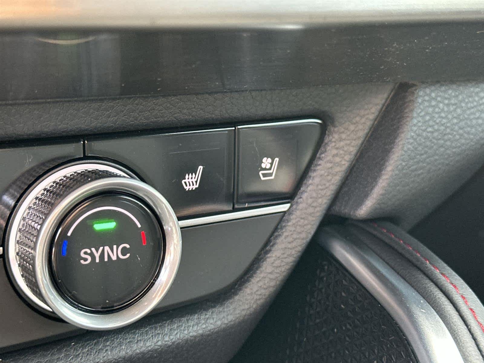 Thumbnail: 2025 Acura ADX - 25