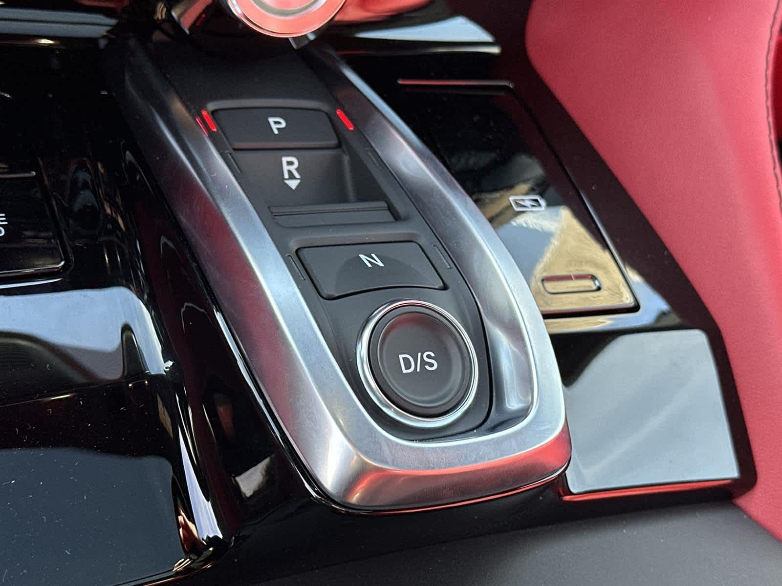 Thumbnail: 2025 Acura ADX - 18