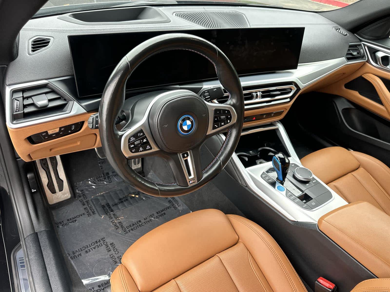 Thumbnail: 2022 BMW i4 - 2