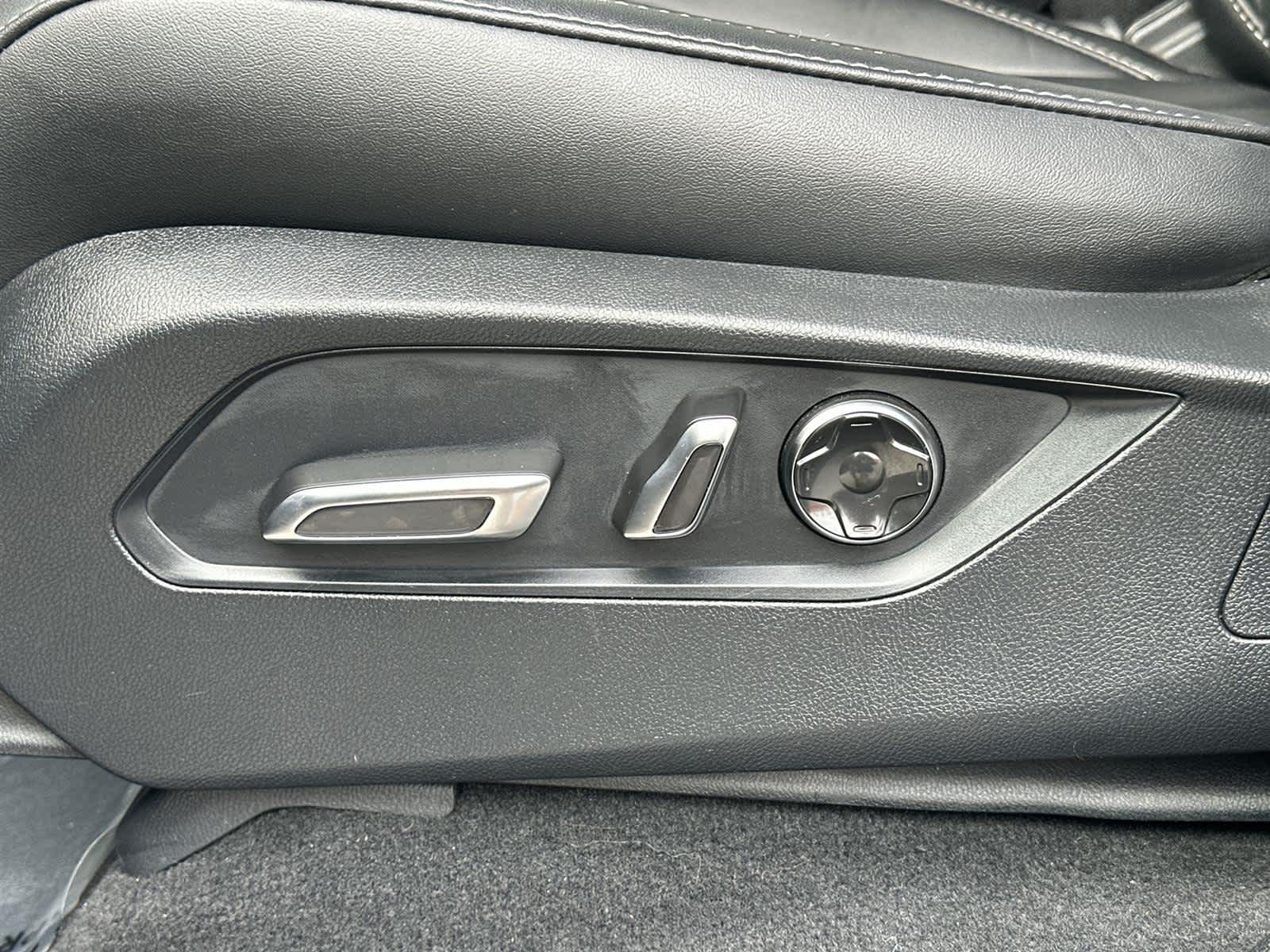 Thumbnail: 2024 Acura MDX - 23