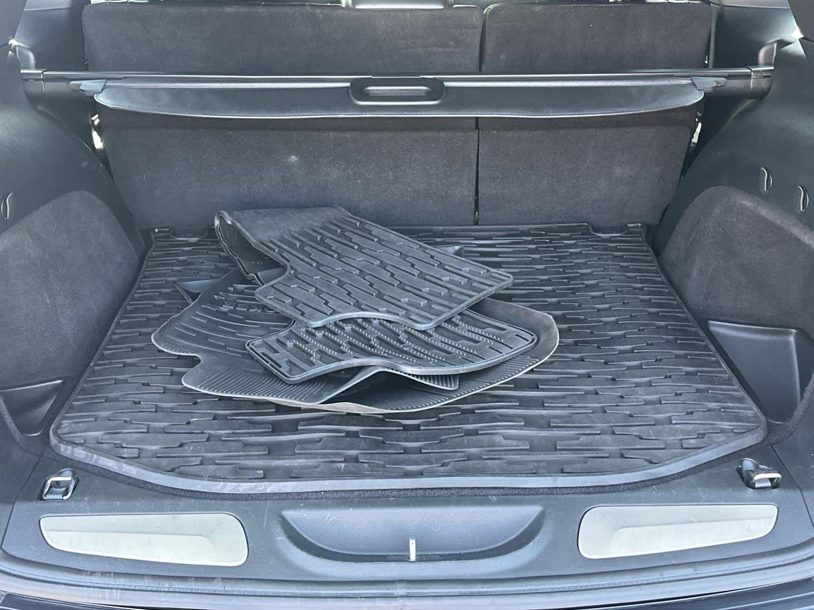 Thumbnail: 2017 Jeep Grand Cherokee - 19