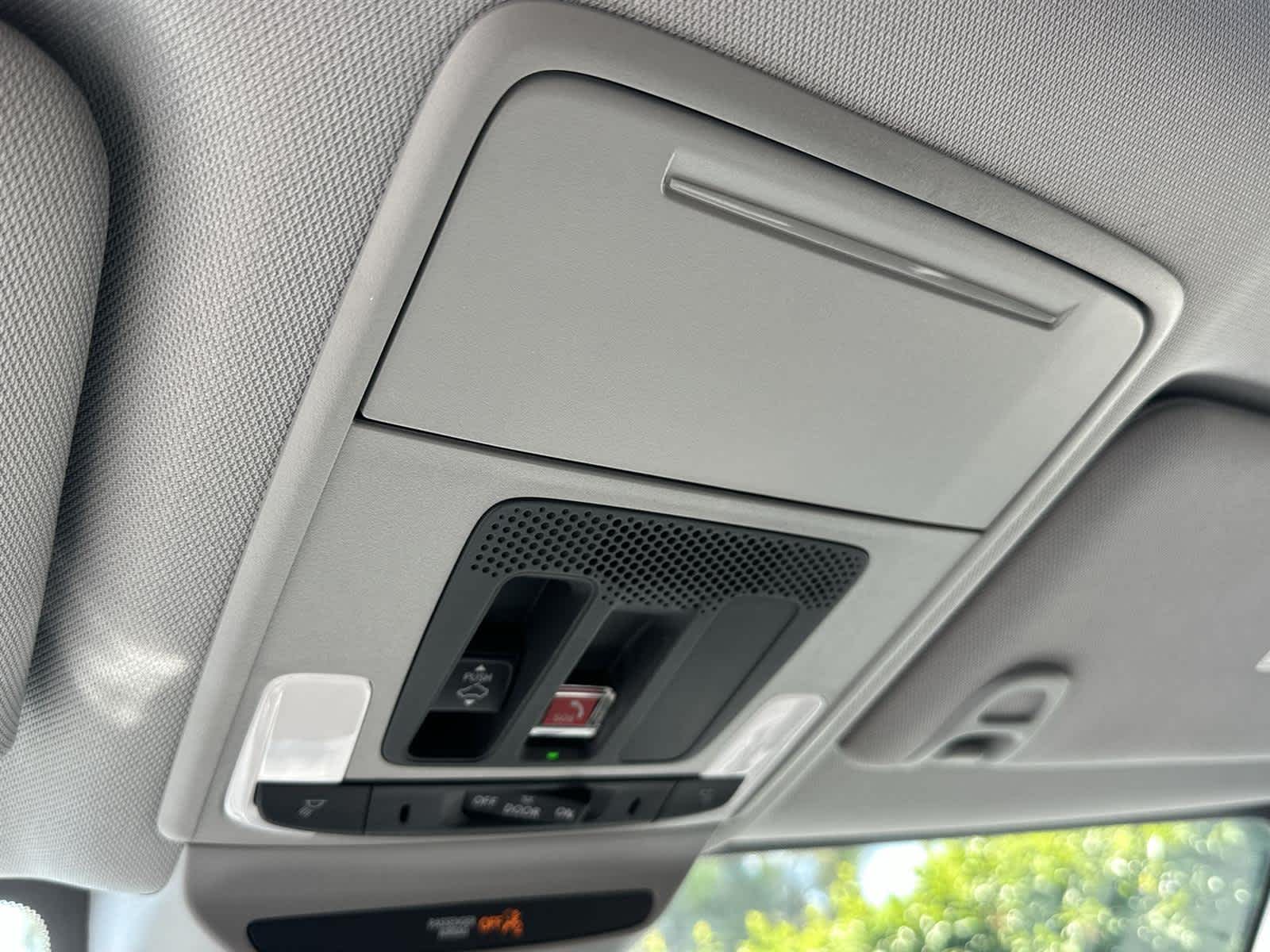 Thumbnail: 2025 Acura ADX - 30