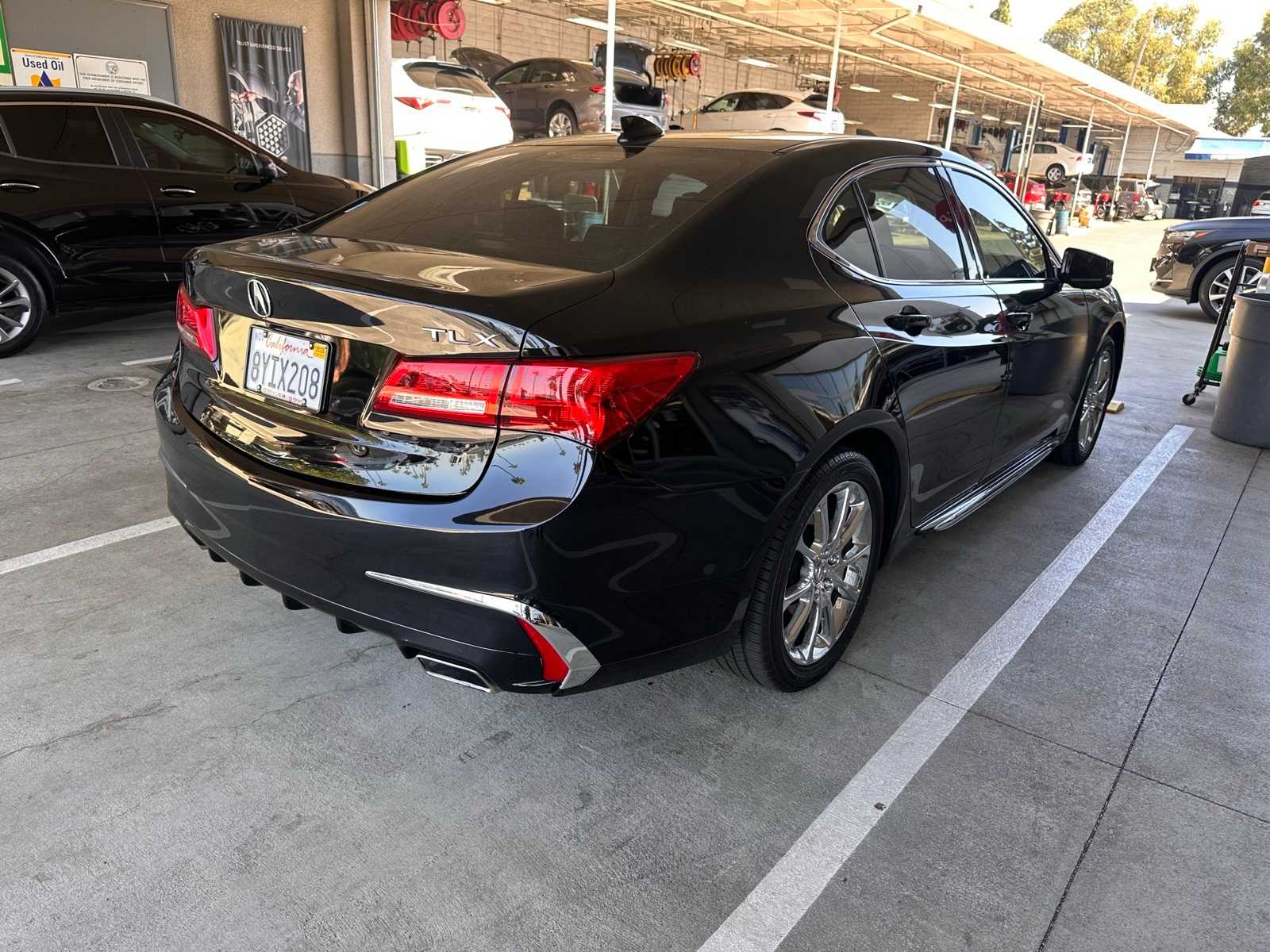 Thumbnail: 2018 Acura TLX - 5