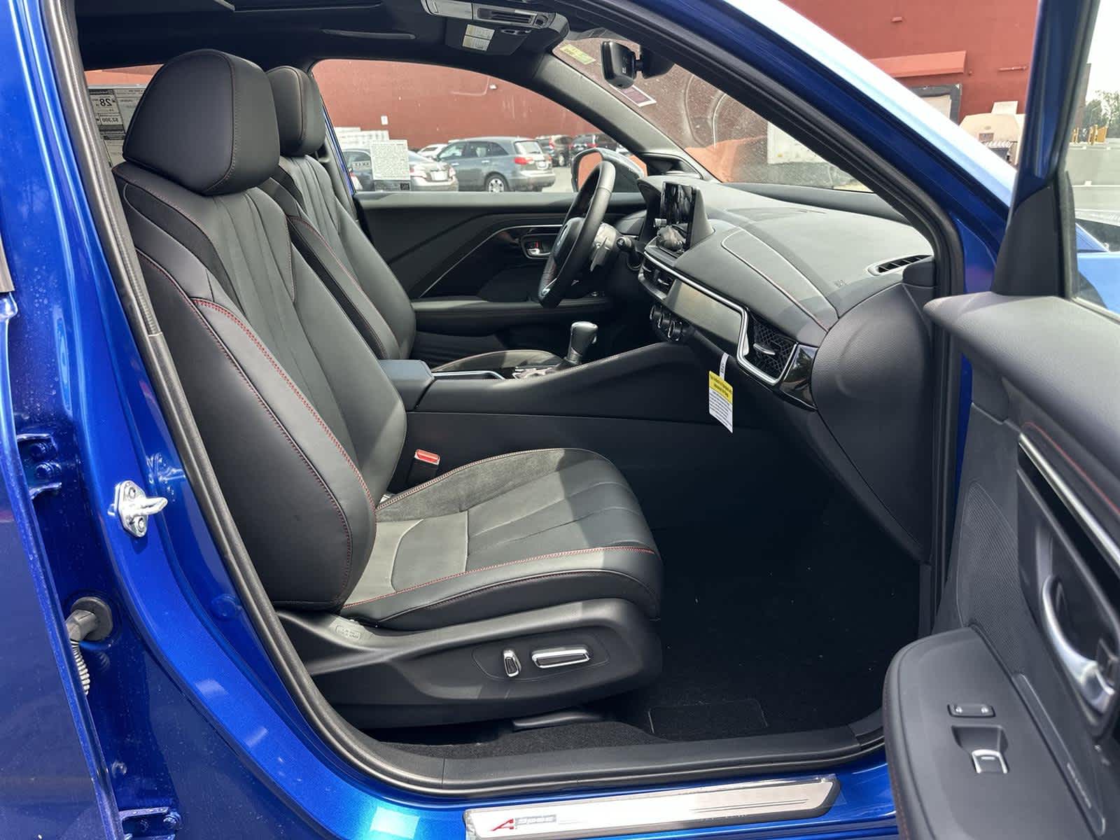 Thumbnail: 2025 Acura ADX - 14