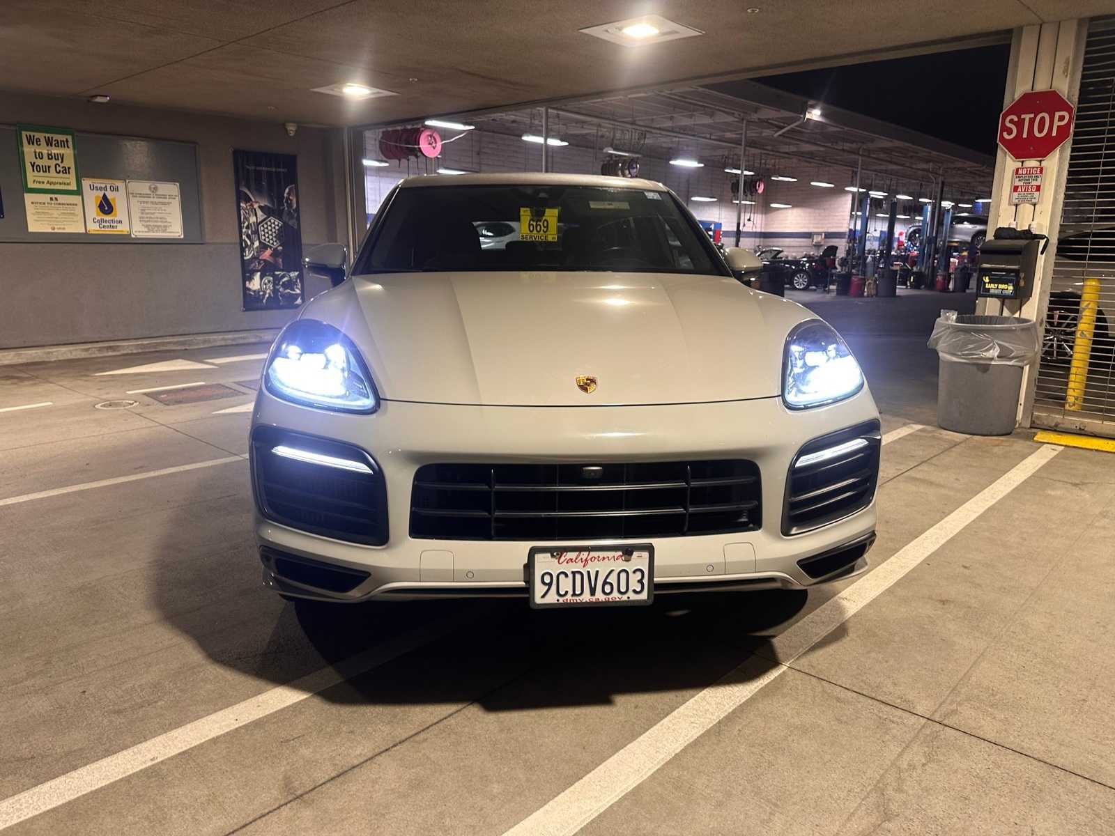 Thumbnail: 2021 Porsche Cayenne - 8