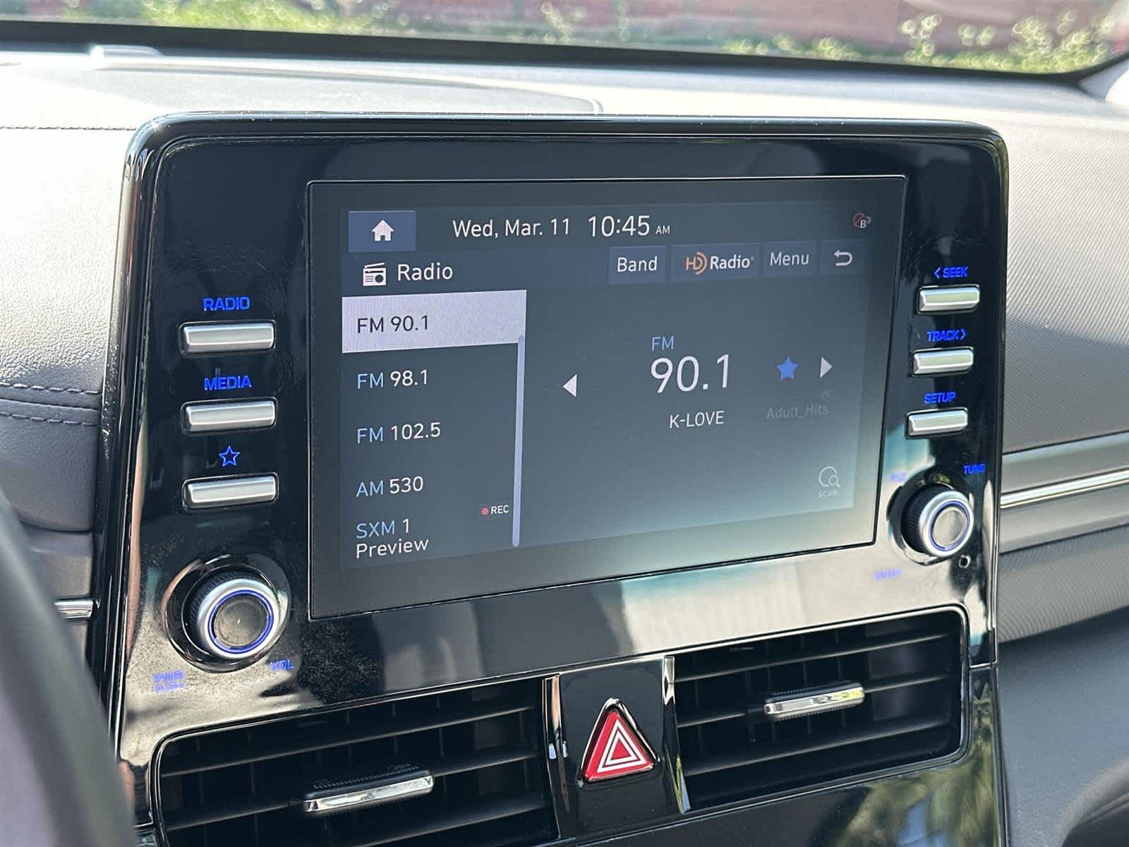 Thumbnail: 2022 Hyundai Ioniq - 16