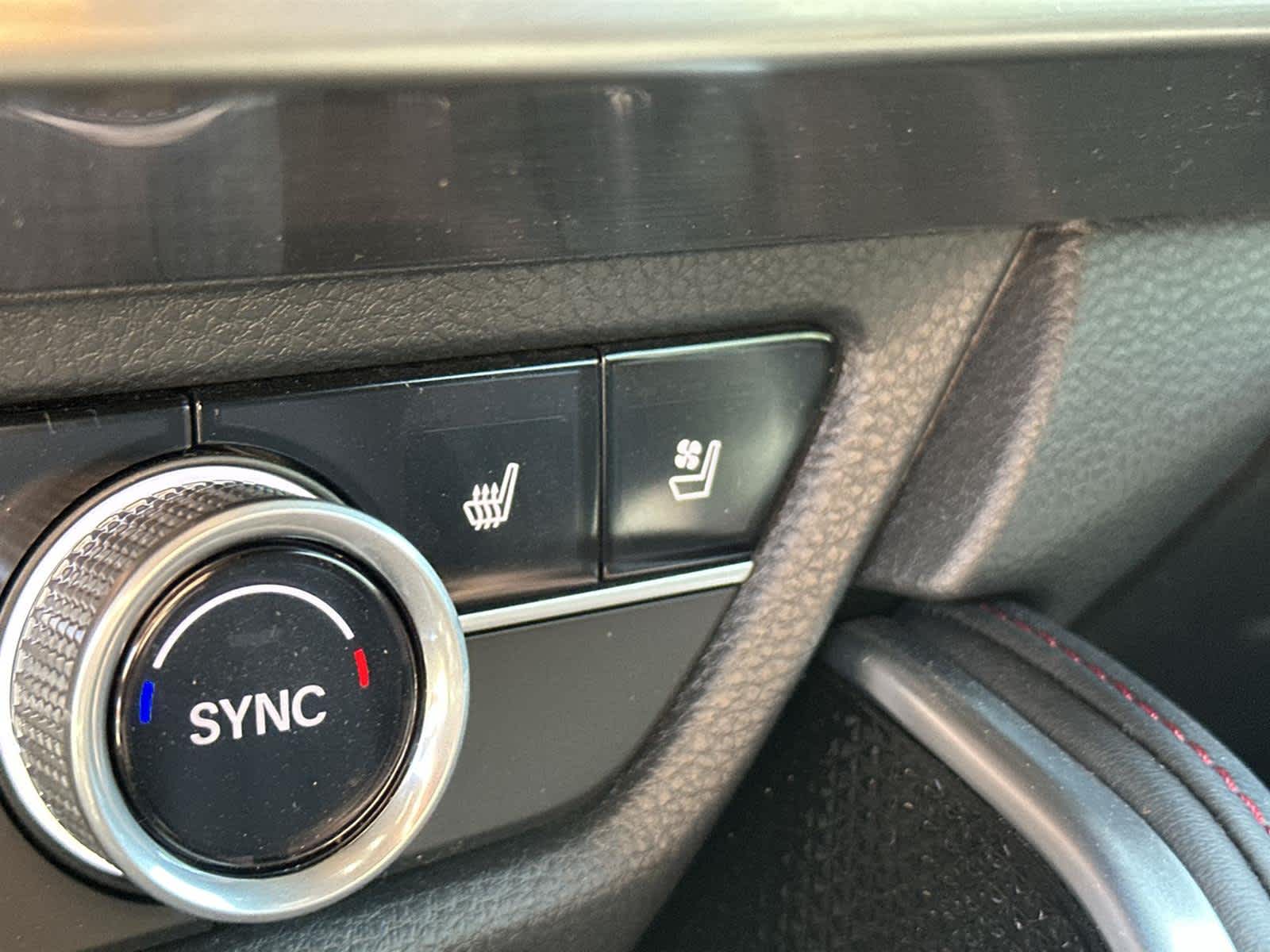 Thumbnail: 2025 Acura ADX - 23