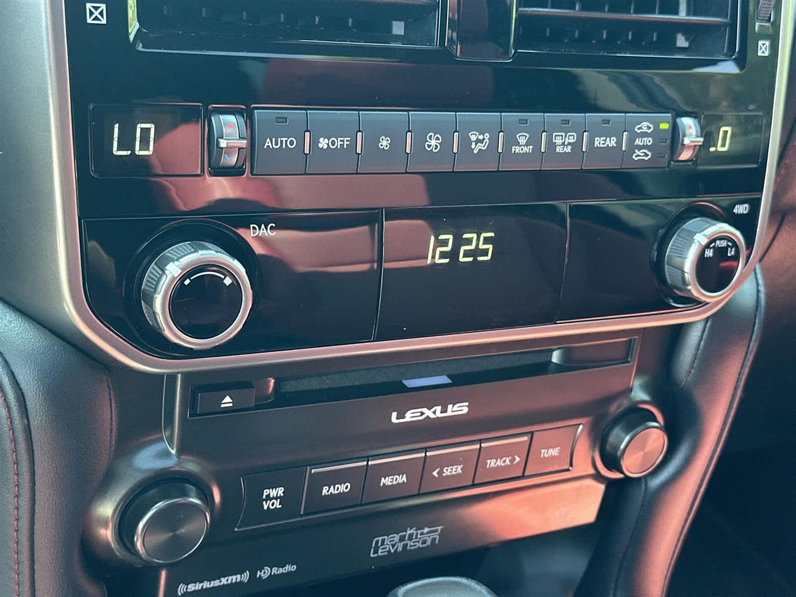 Thumbnail: 2022 Lexus GX - 28
