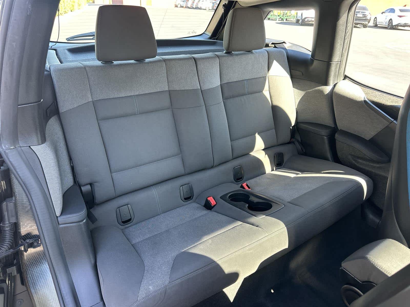 Thumbnail: 2018 BMW i3 - 13