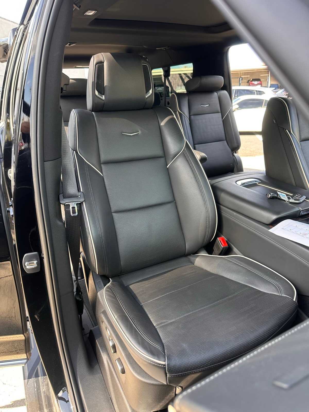 Thumbnail: 2023 Cadillac Escalade - 14