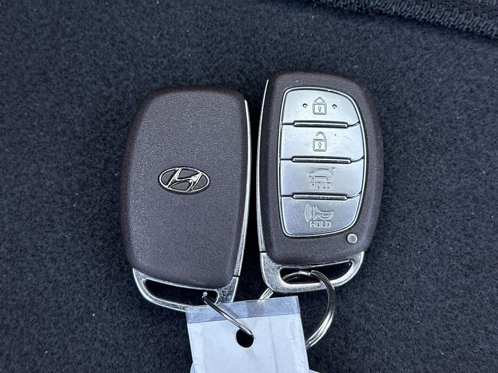 Thumbnail: 2020 Hyundai Ioniq - 21