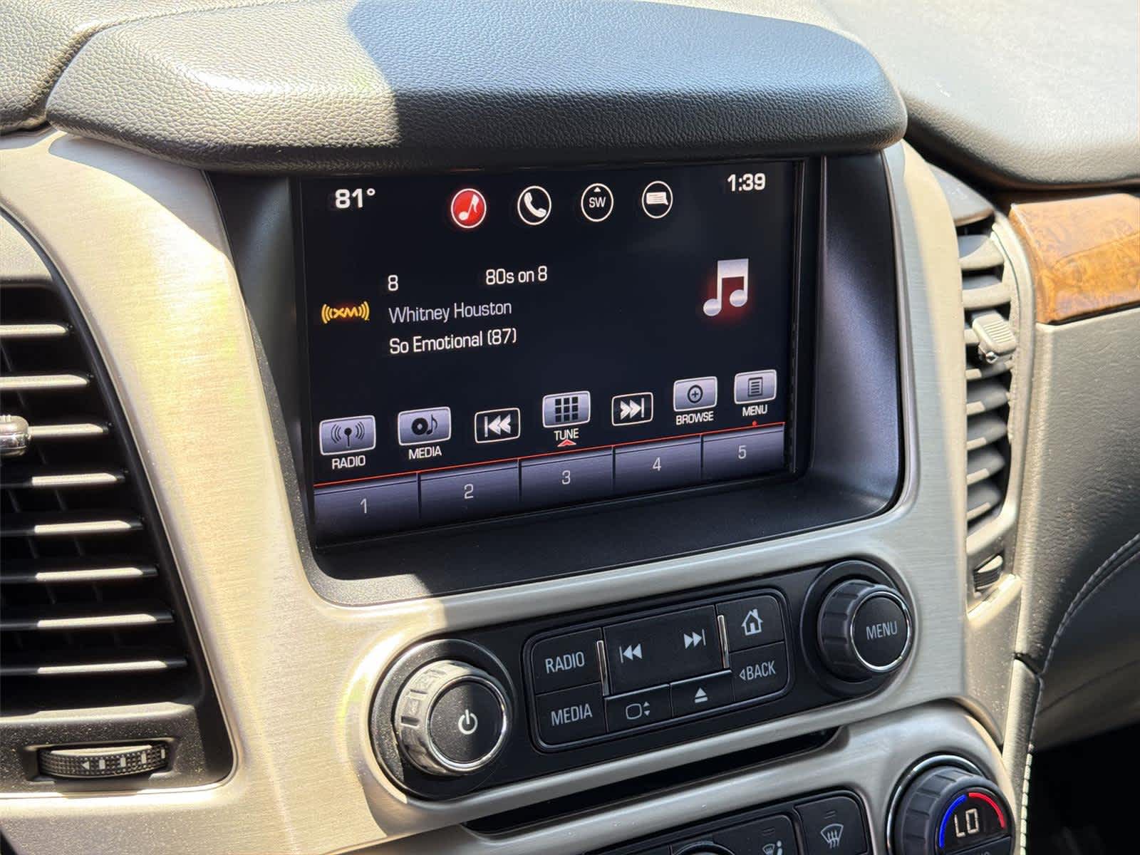 Thumbnail: 2016 GMC Yukon XL - 17