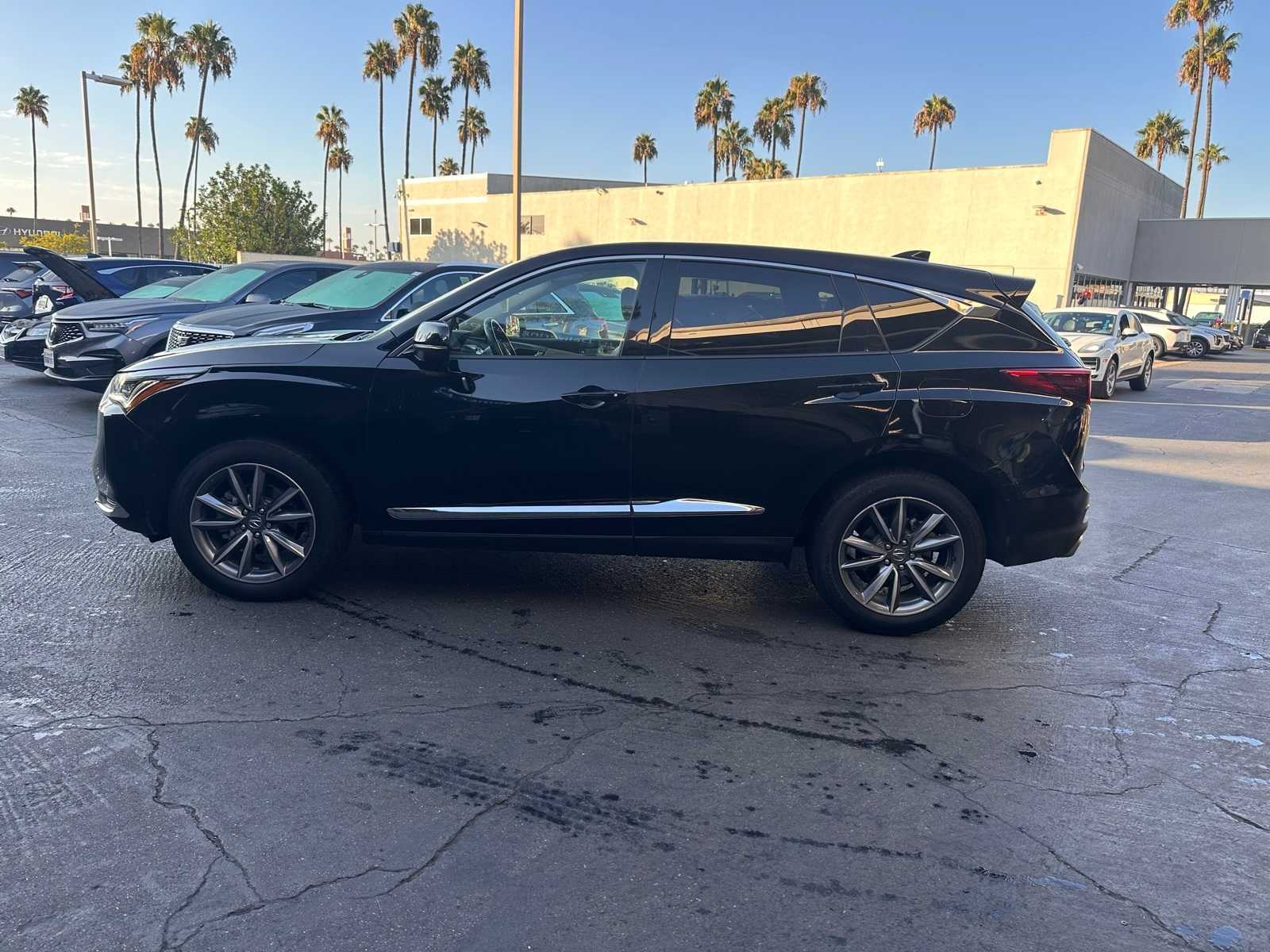 Thumbnail: 2023 Acura RDX - 2