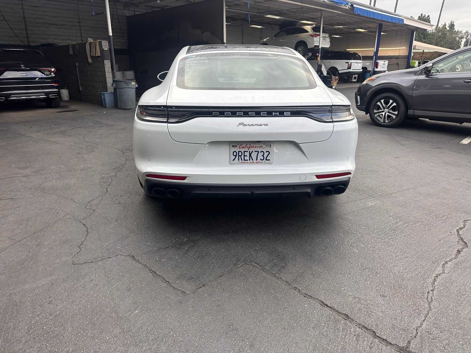 Thumbnail: 2022 Porsche Panamera - 4