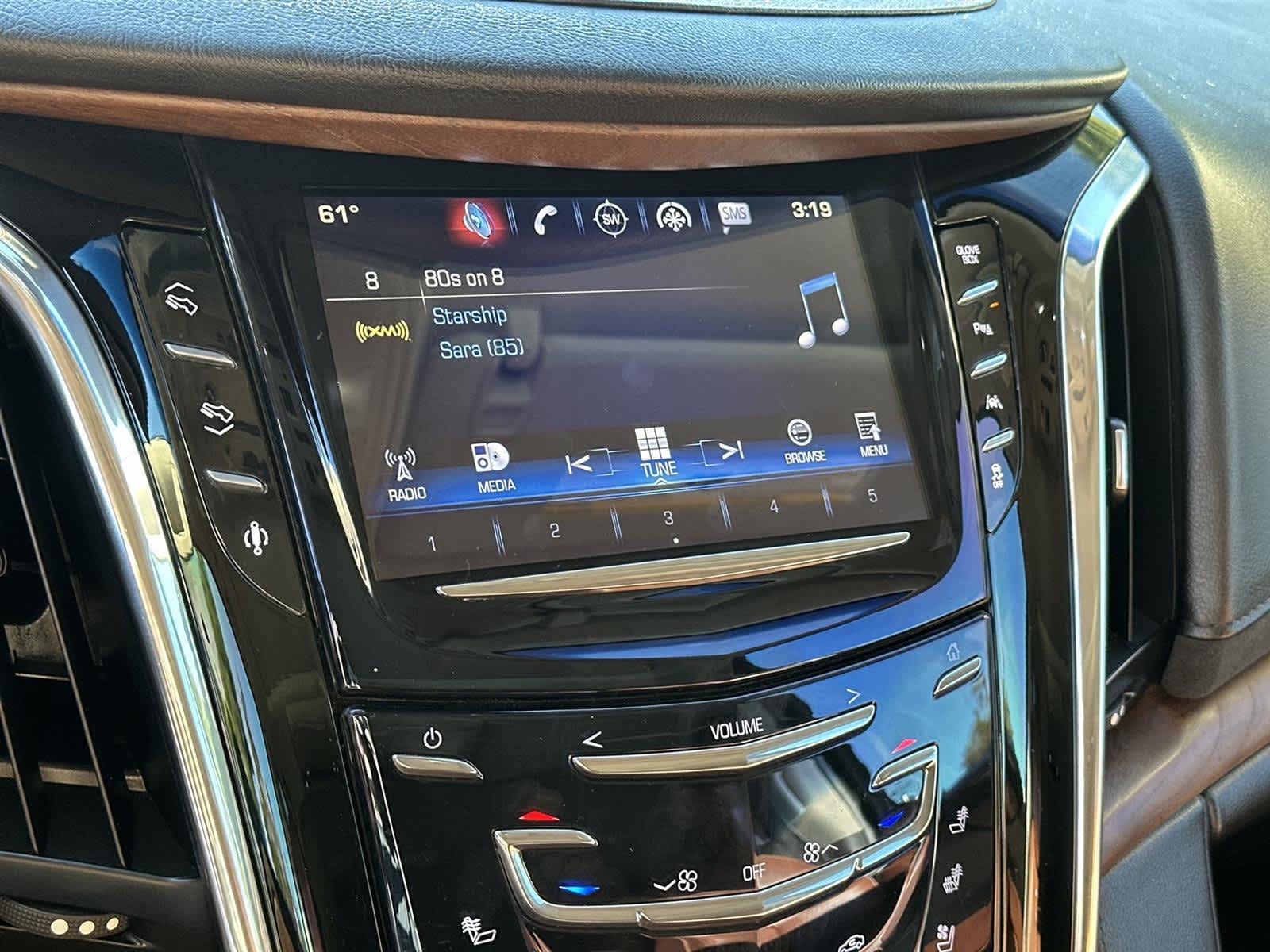 Thumbnail: 2016 Cadillac Escalade - 16