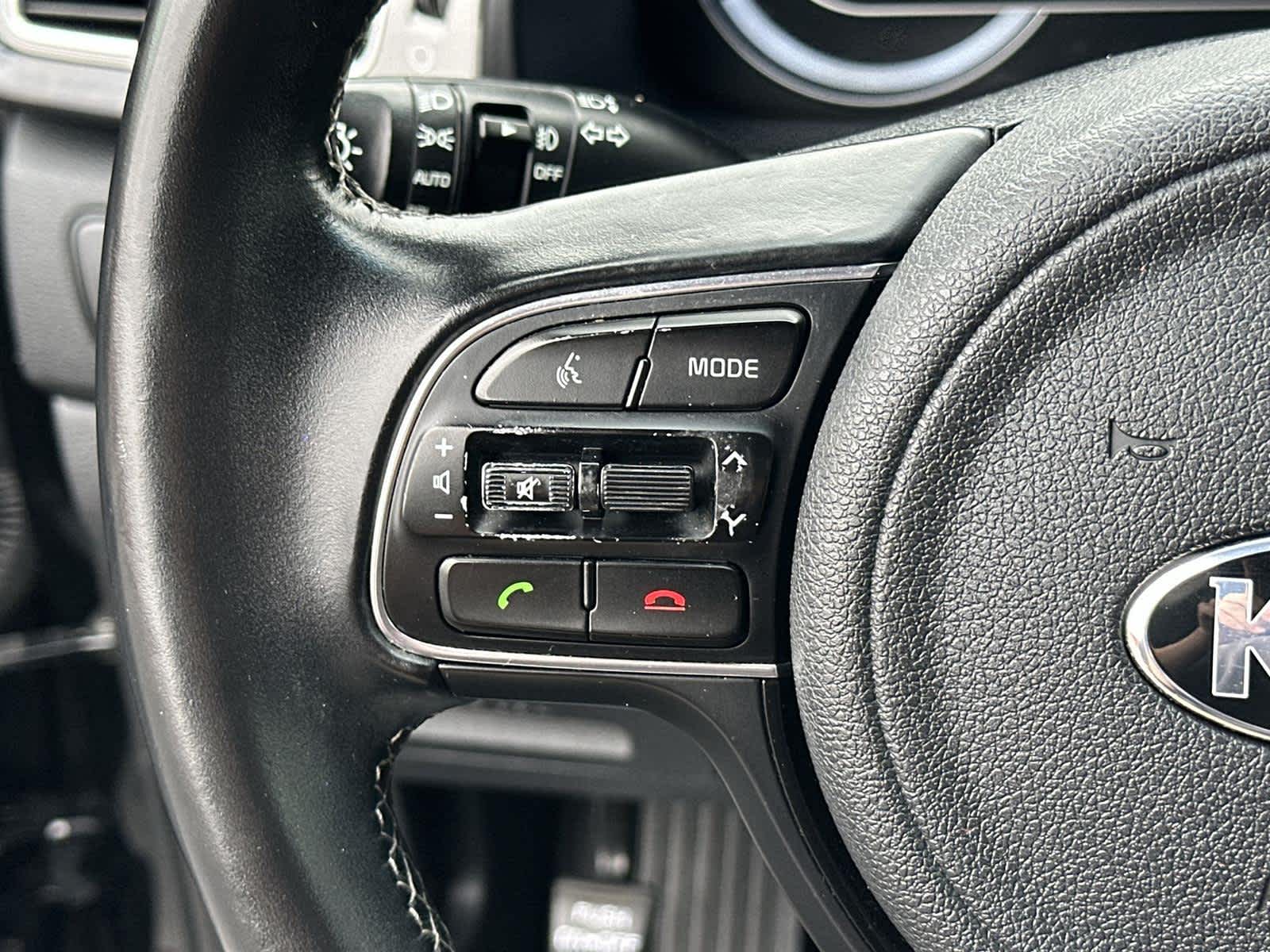 Thumbnail: 2018 Kia Niro - 23