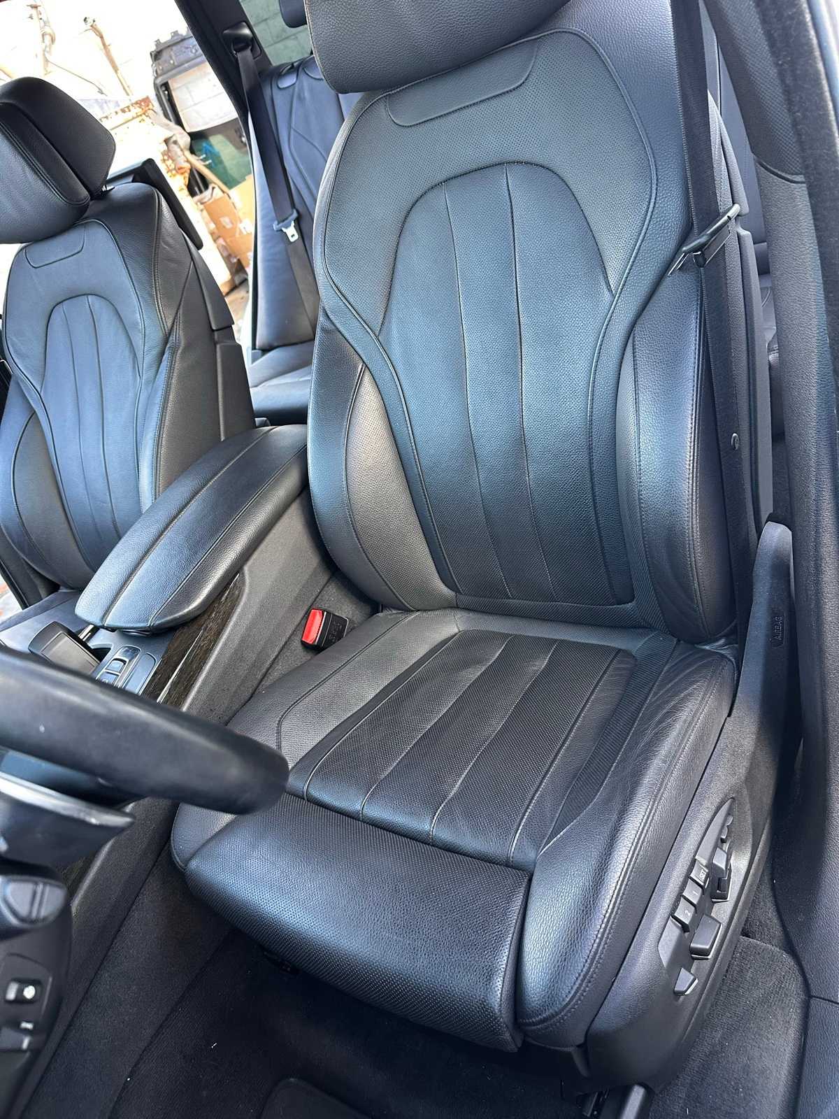 Thumbnail: 2015 BMW X5 - 15