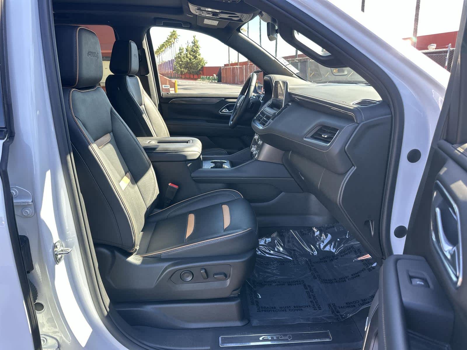 Thumbnail: 2023 GMC Yukon - 14