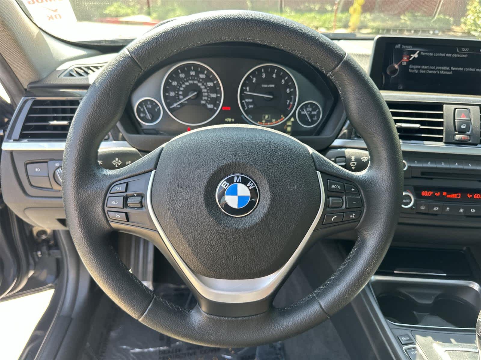 Thumbnail: 2015 BMW 3 Series - 15