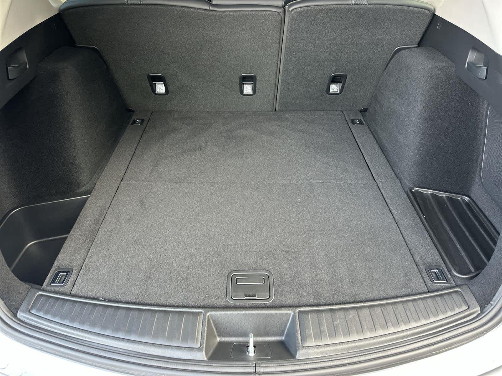 Thumbnail: 2025 Acura RDX - 20