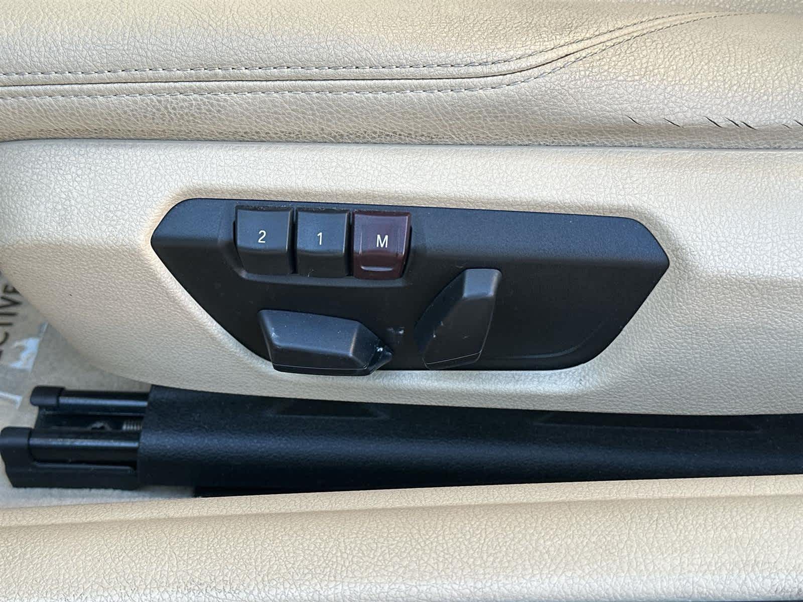 Thumbnail: 2014 BMW 4 Series - 23