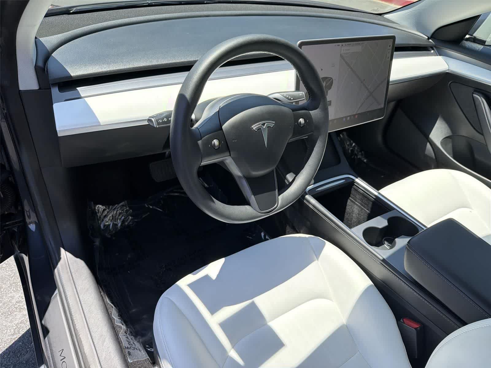 Thumbnail: 2022 Tesla Model 3 - 2