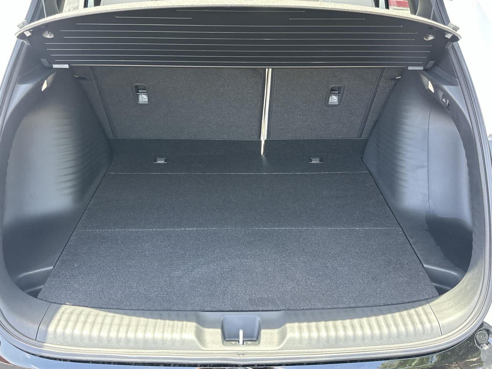 Thumbnail: 2025 Acura ADX - 19