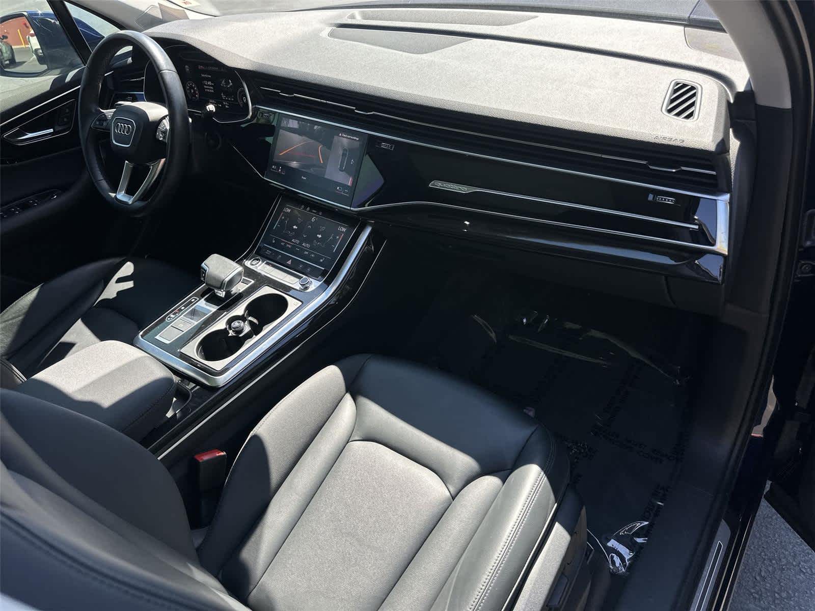 Thumbnail: 2021 Audi Q7 - 12